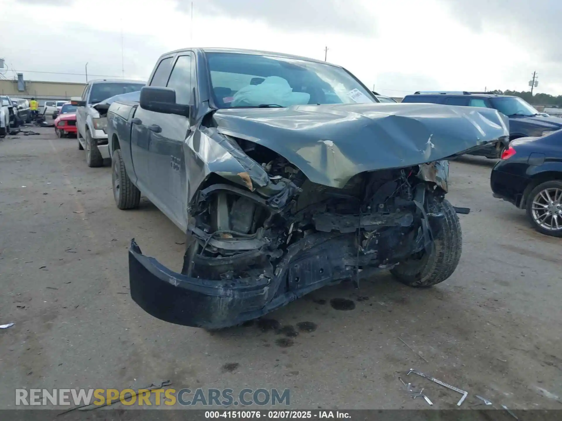 1 Photograph of a damaged car 1C6RR6FG4MS569116 RAM 1500 CLASSIC 2021