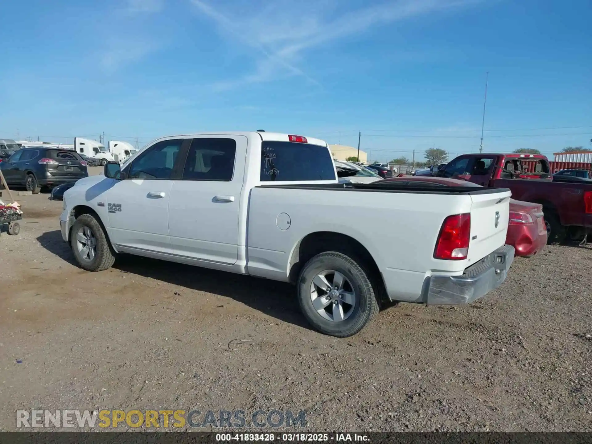 3 Photograph of a damaged car 1C6RR6TT7MS517593 RAM 1500 CLASSIC 2021