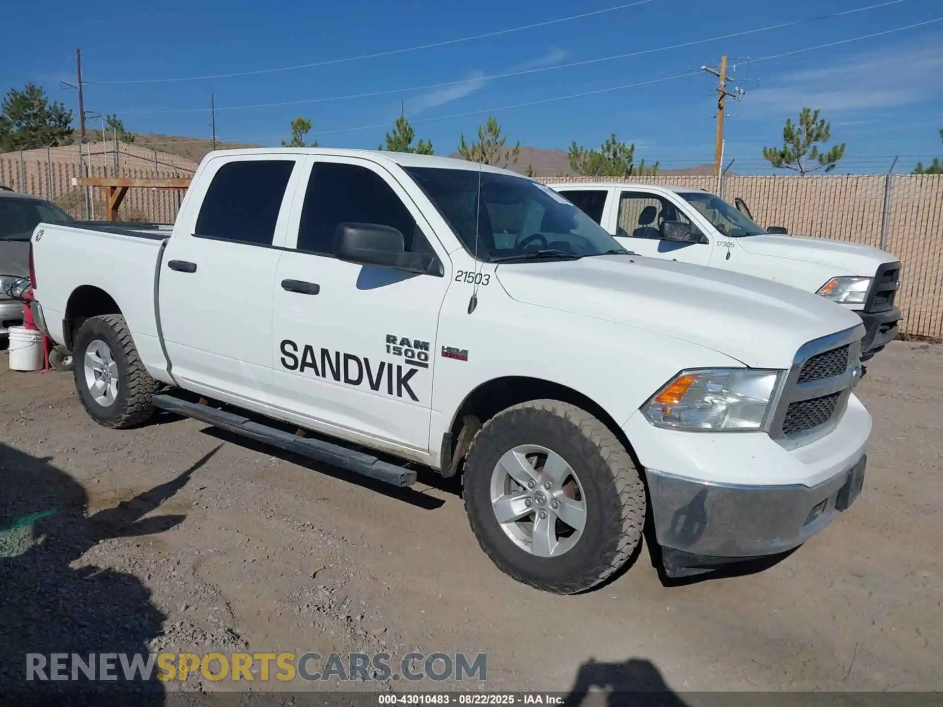 1 Photograph of a damaged car 1C6RR7KT9MS562039 RAM 1500 CLASSIC 2021