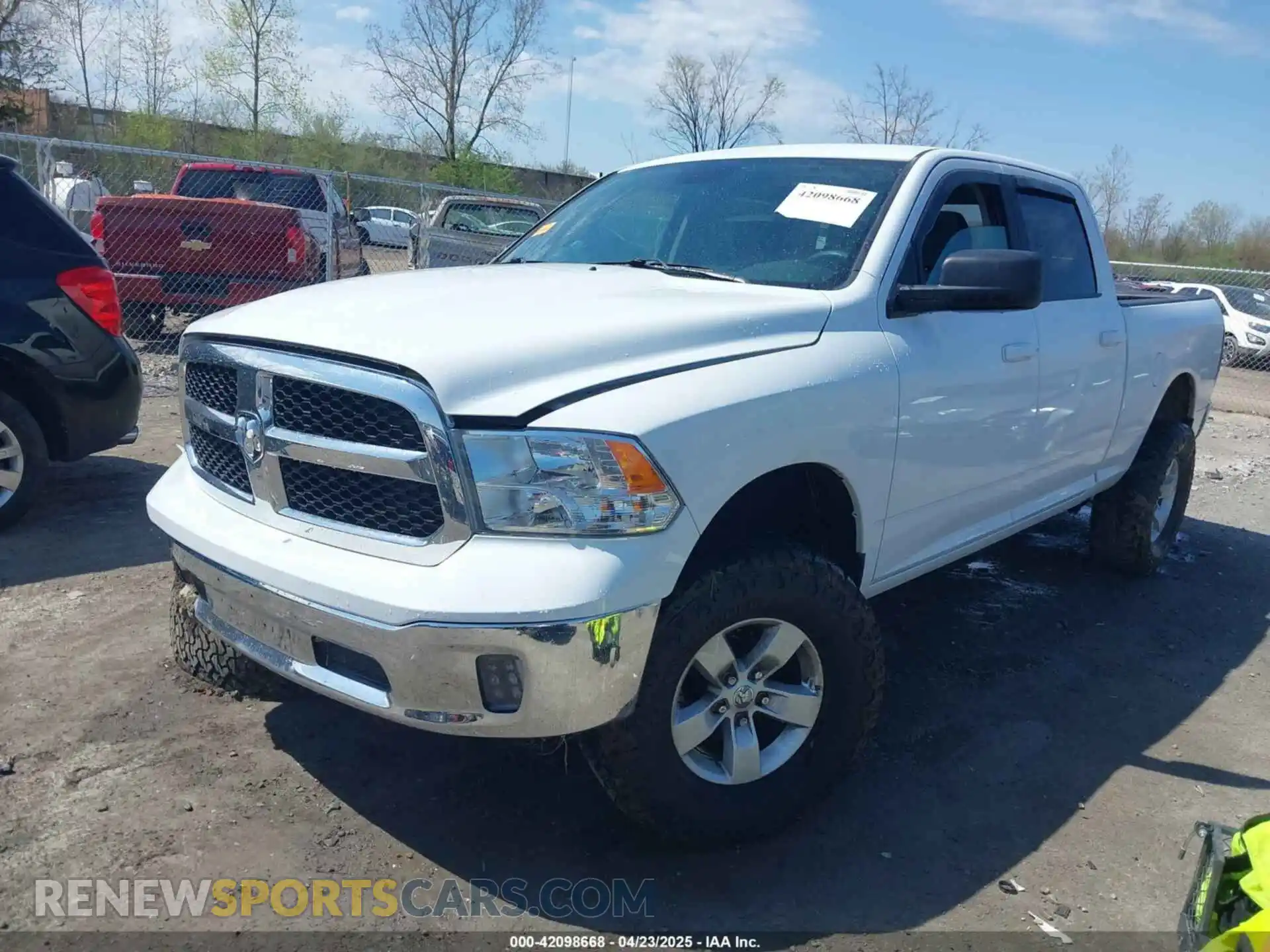 2 Photograph of a damaged car 1C6RR7TT2MS521993 RAM 1500 CLASSIC 2021