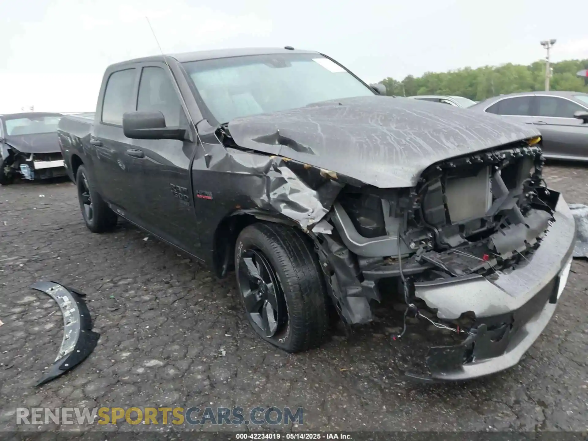 1 fotografías del automóvil dañado 3C6RR6KT2MG704541 RAM 1500 CLASSIC 2021