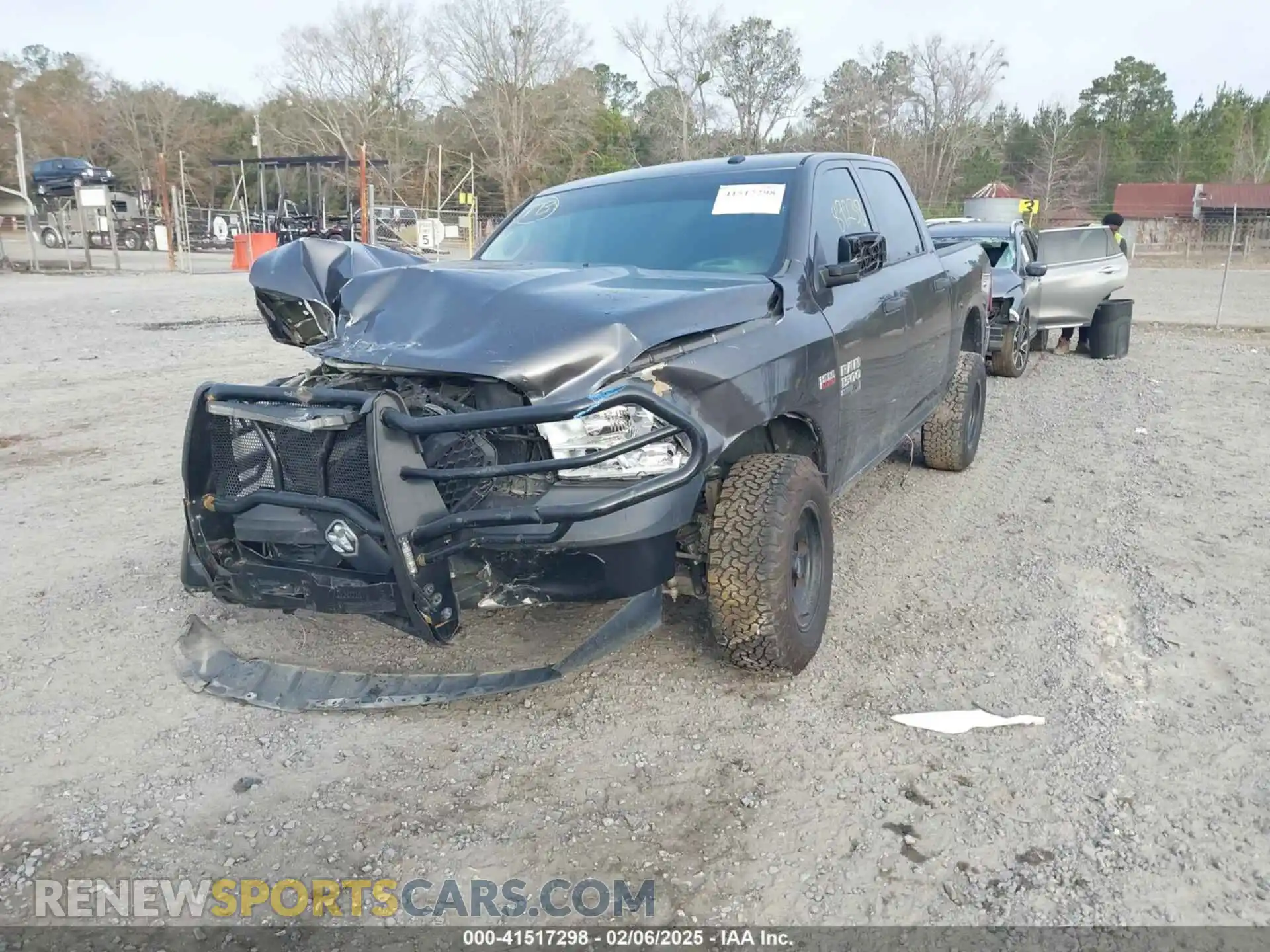 2 Photograph of a damaged car 3C6RR7KT5MG587740 RAM 1500 CLASSIC 2021