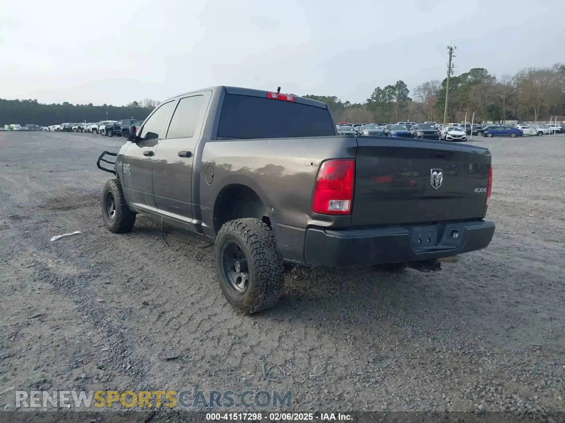 3 Photograph of a damaged car 3C6RR7KT5MG587740 RAM 1500 CLASSIC 2021