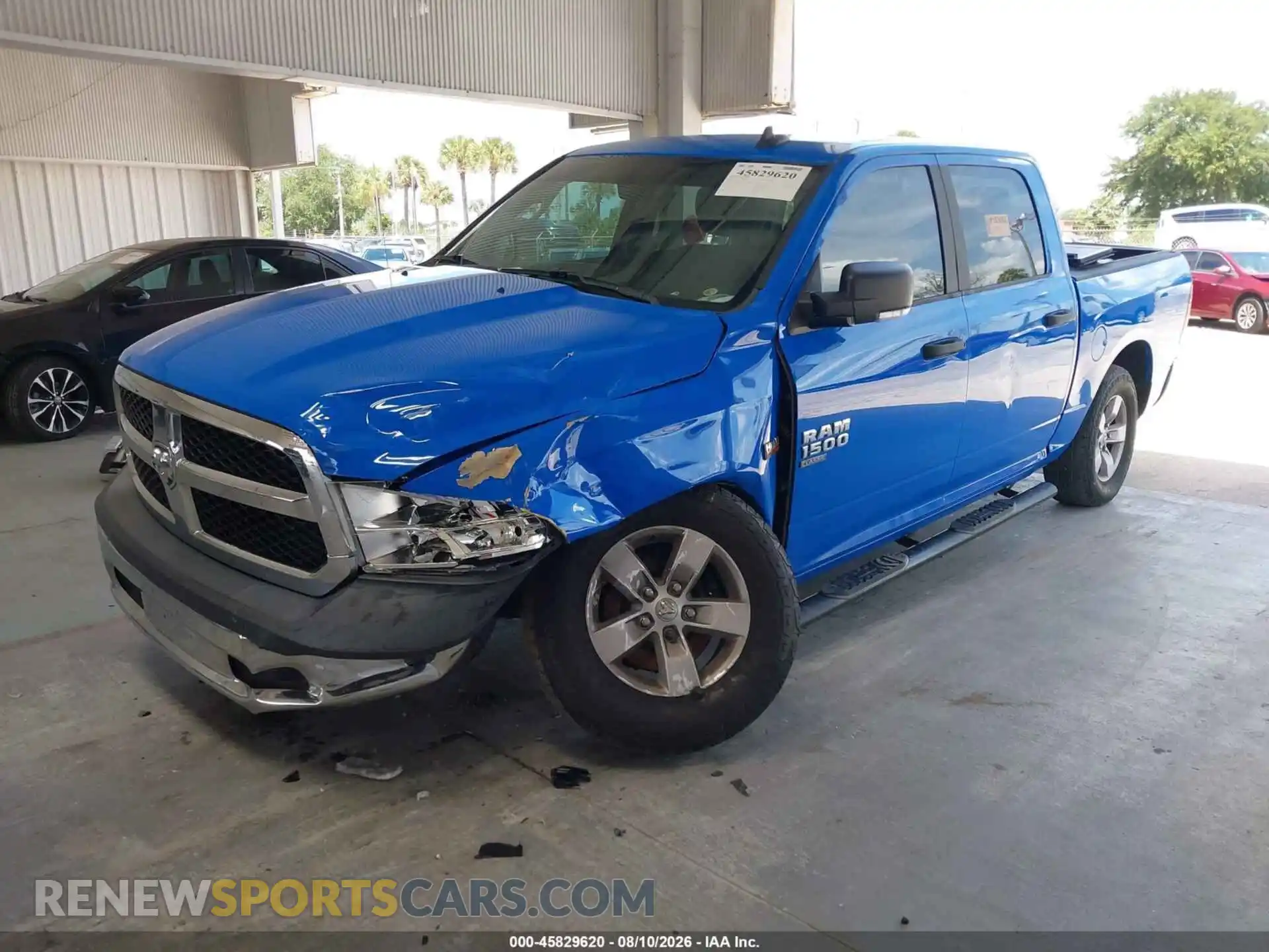 2 fotografías del automóvil dañado 3C6RR7LT3MG621933 RAM 1500 CLASSIC 2021
