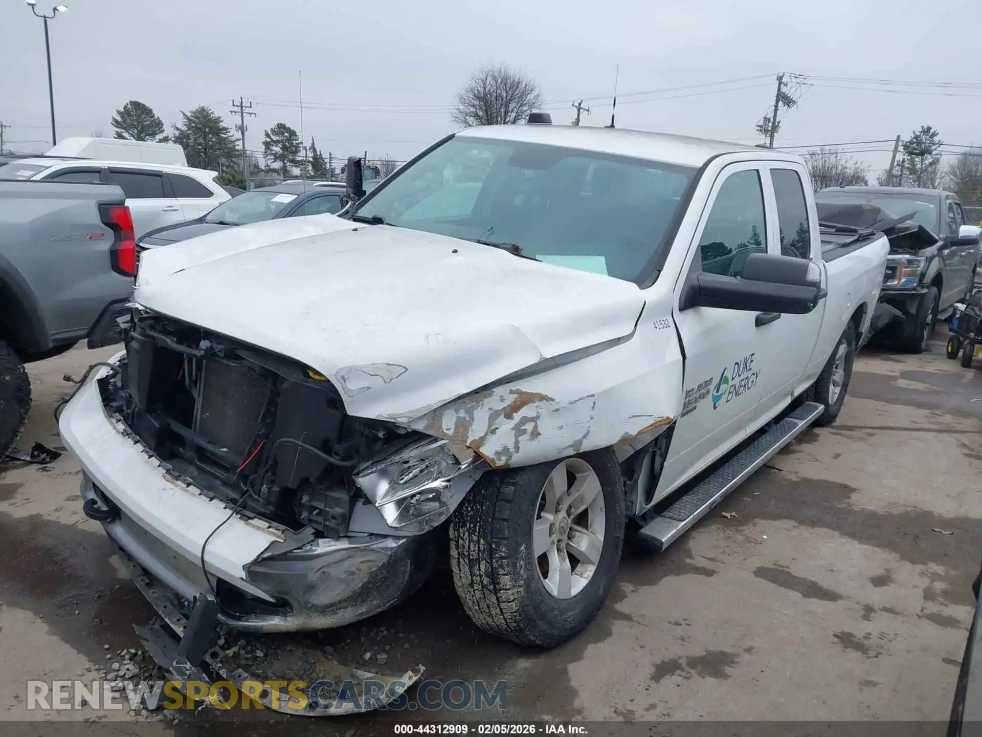 2 Photograph of a damaged car 1C6RR7FG5NS210932 RAM 1500 CLASSIC 2022