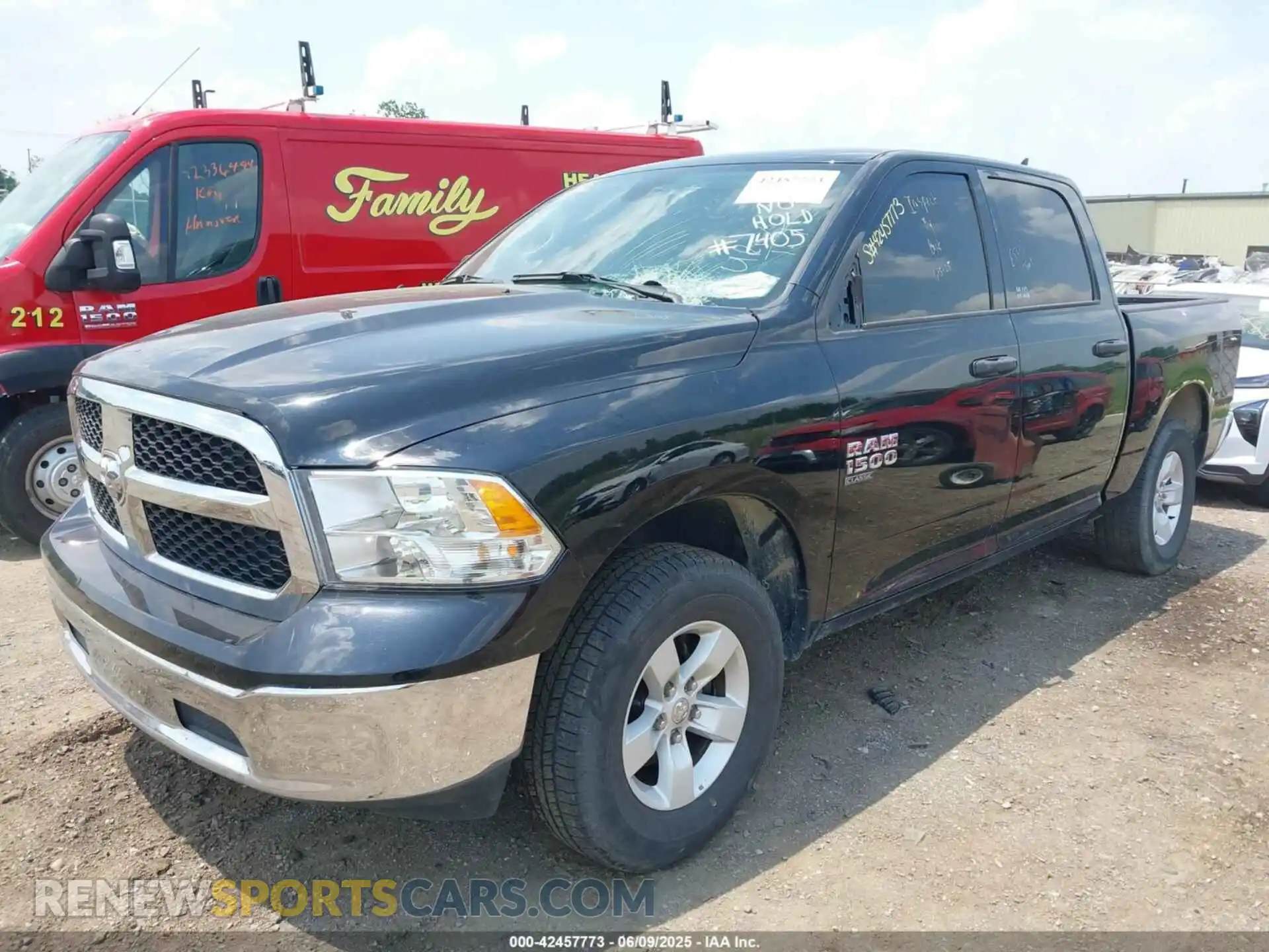 2 Photograph of a damaged car 1C6RR7LG2PS519099 RAM 1500 CLASSIC 2023