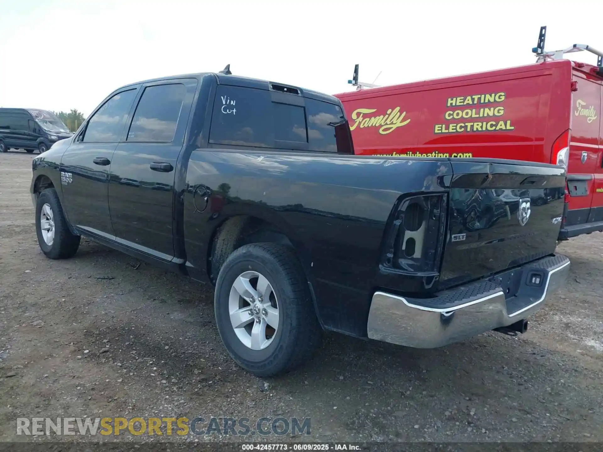 3 Photograph of a damaged car 1C6RR7LG2PS519099 RAM 1500 CLASSIC 2023