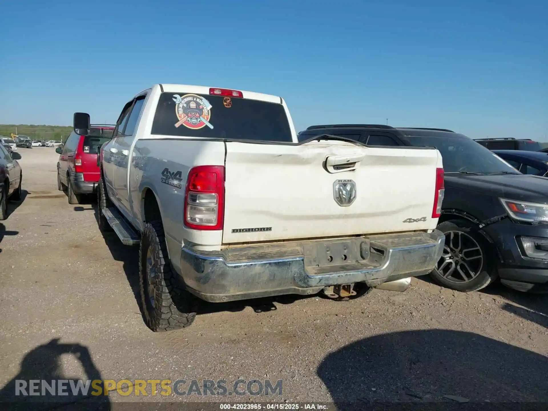 3 Photograph of a damaged car 3C6UR5DL7LG160263 RAM 2500 2020