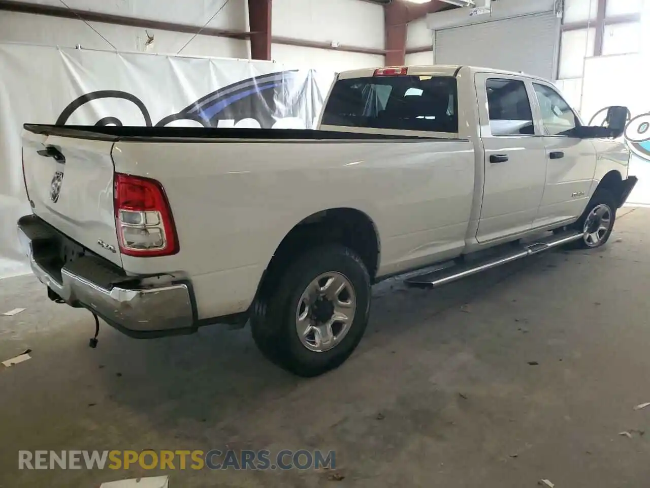 3 Photograph of a damaged car 3C6UR5HJ1LG111844 RAM 2500 2020