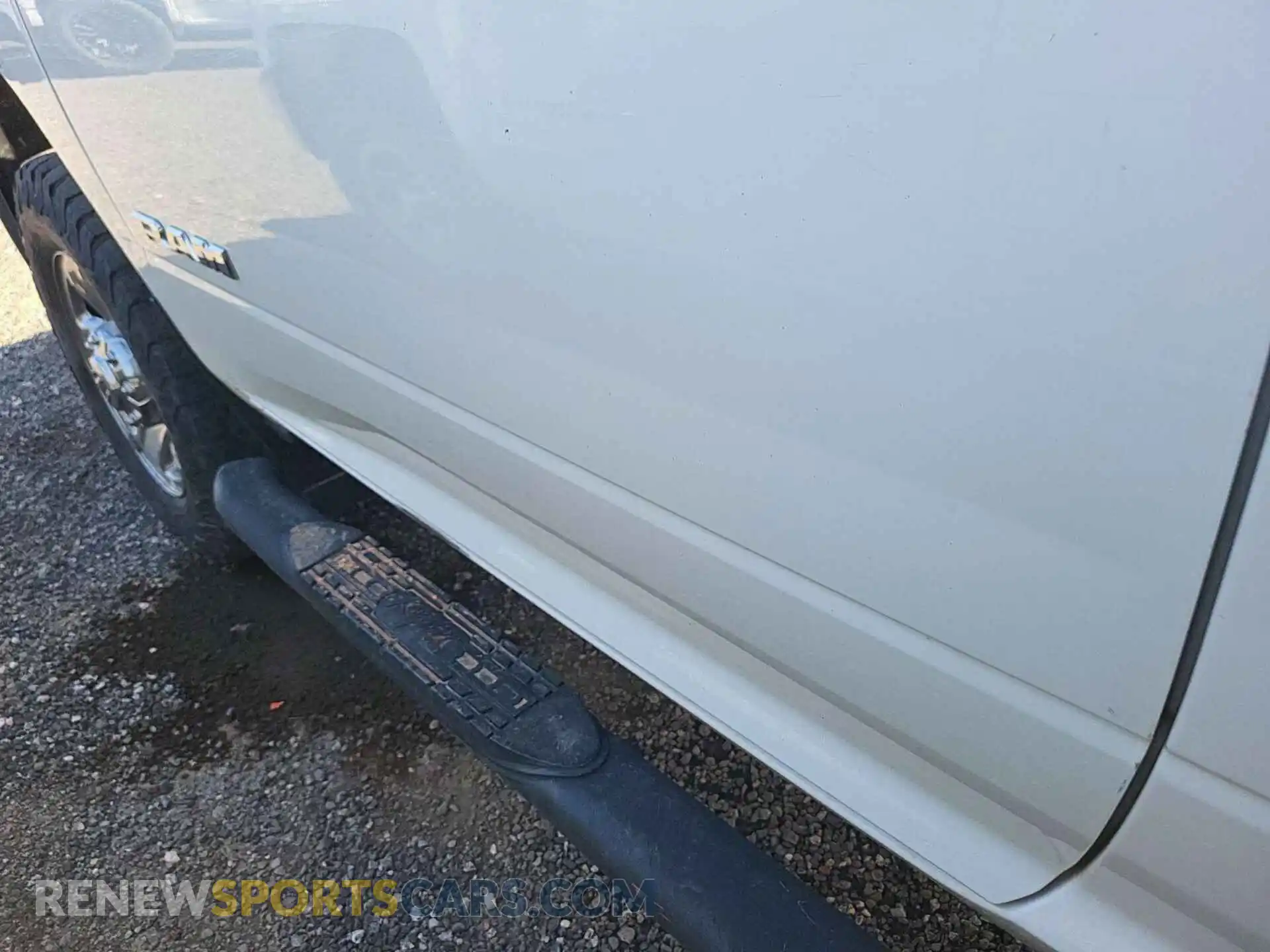 3 Photograph of a damaged car 3C6MR5AJ8MG611026 RAM 2500 2021