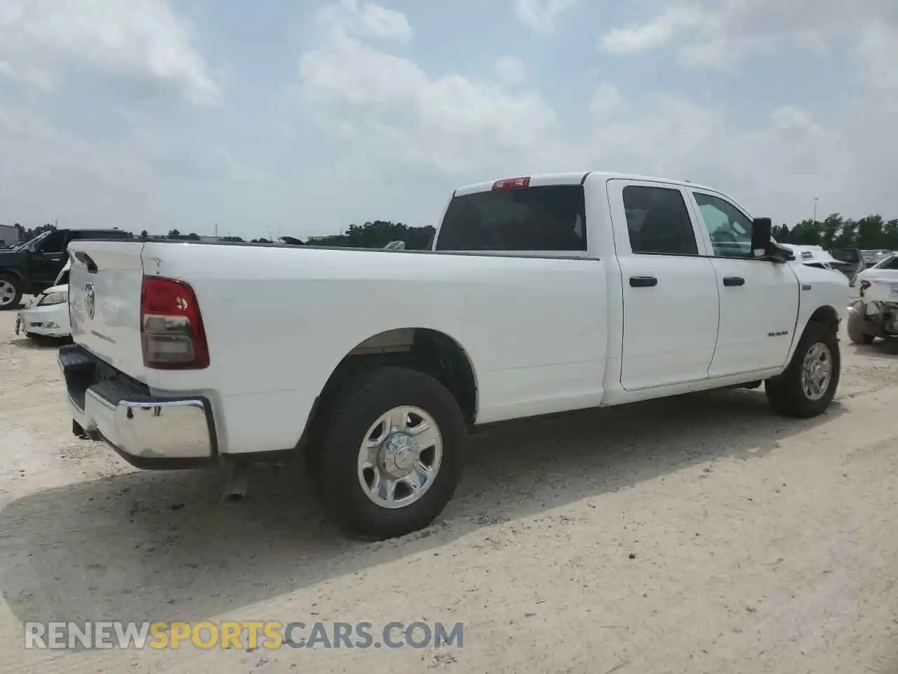 3 Photograph of a damaged car 3C6UR4HJ7MG674067 RAM 2500 2021