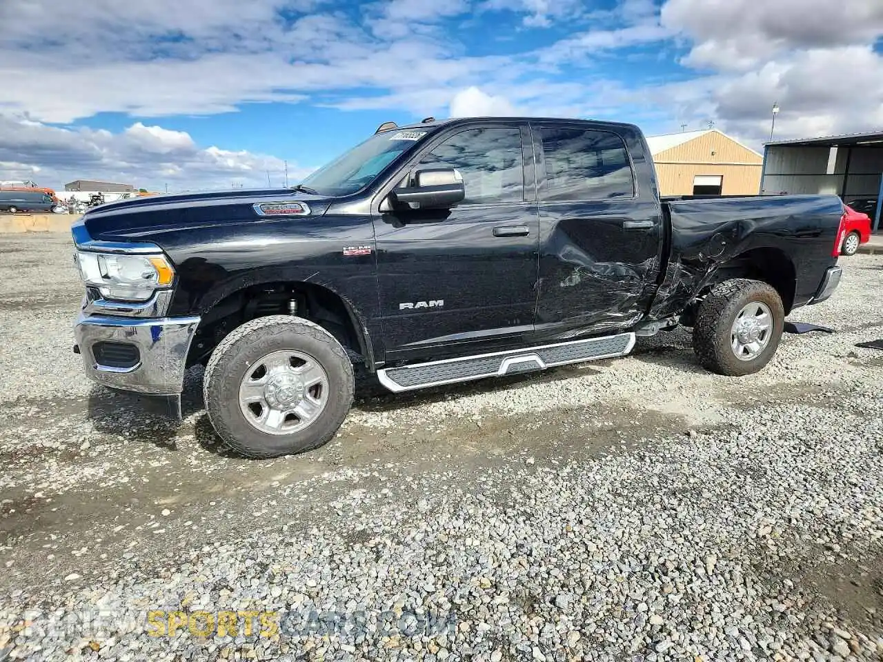 1 fotografías del automóvil dañado 3C6UR5CJ2MG660445 RAM 2500 2021