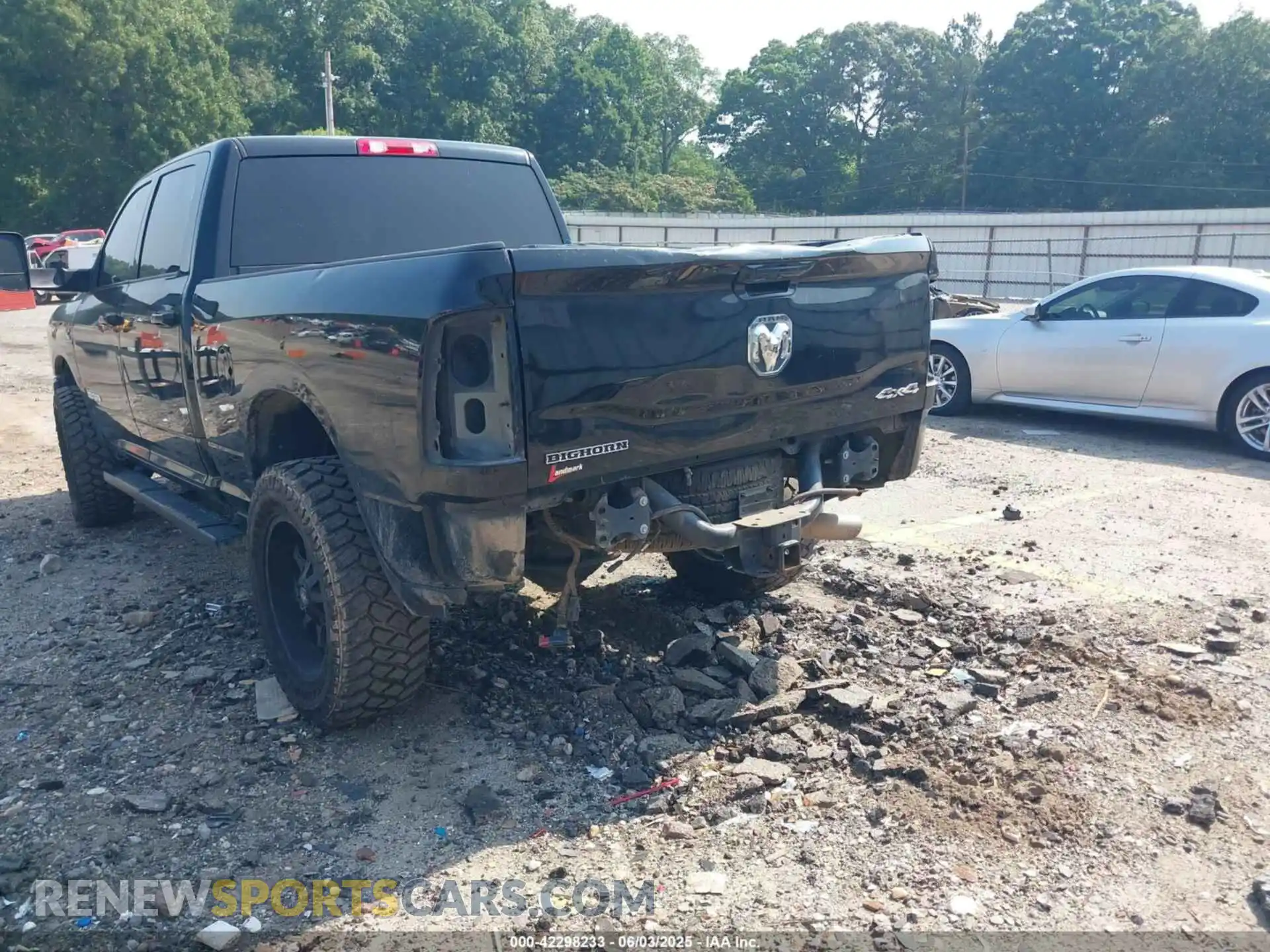 3 Photograph of a damaged car 3C6UR5DL3MG610847 RAM 2500 2021