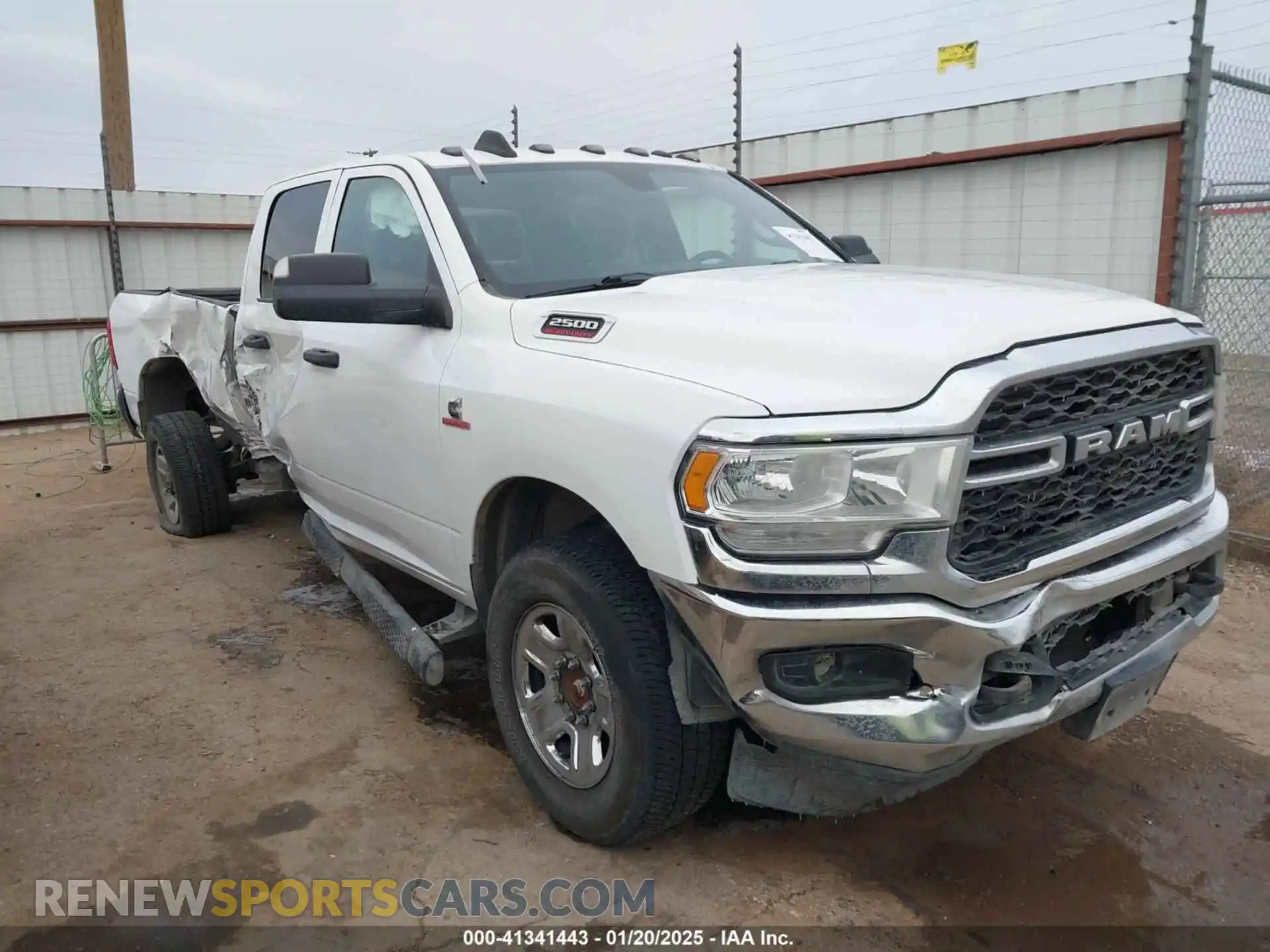1 Фотография поврежденного автомобиля 3C6UR5HL9MG582014 RAM 2500 2021