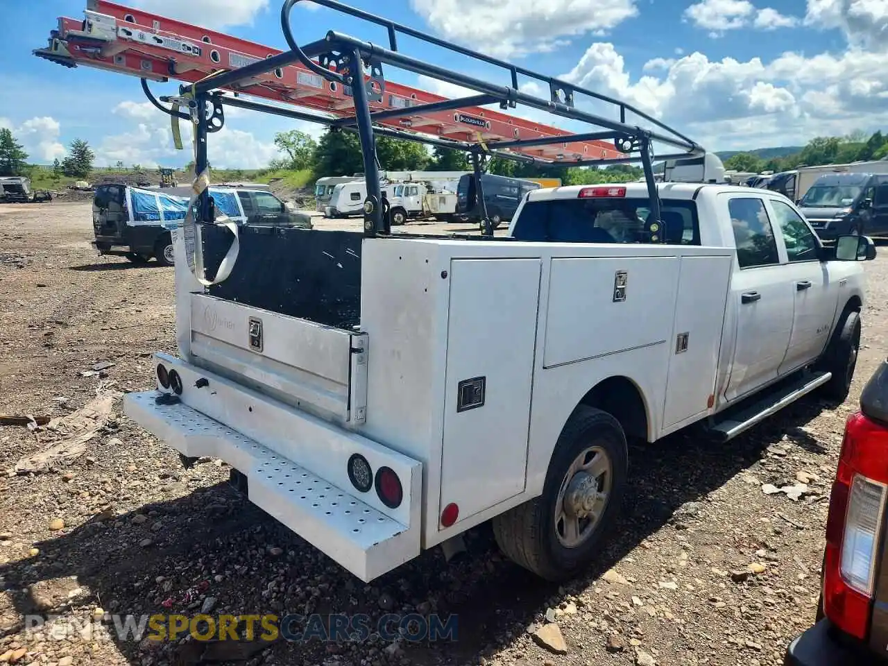 3 Photograph of a damaged car 3C7WR4HJ3MG651972 RAM 2500 2021
