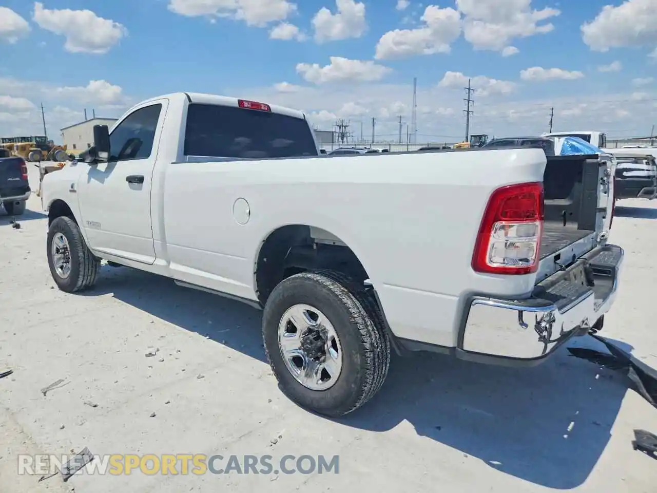 2 Photograph of a damaged car 3C6MR5ALXNG130682 RAM 2500 2022