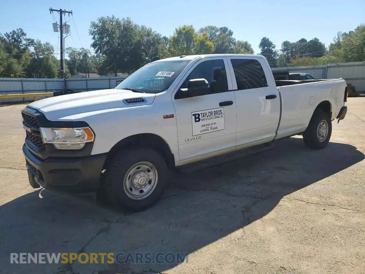 1 Photograph of a damaged car 3C6UR4HJ0NG426714 RAM 2500 2022