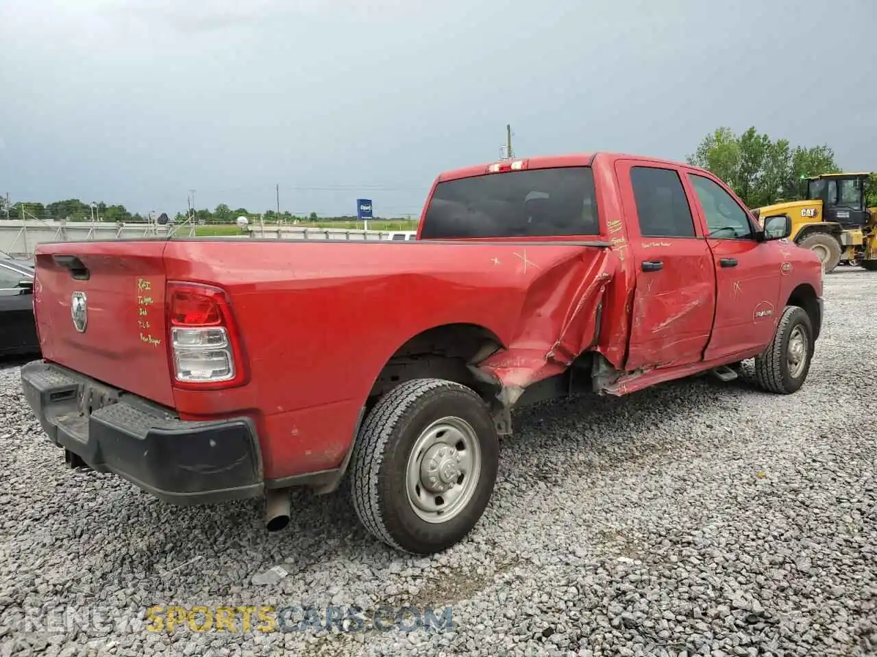 3 Photograph of a damaged car 3C6UR4HJ6NG357754 RAM 2500 2022