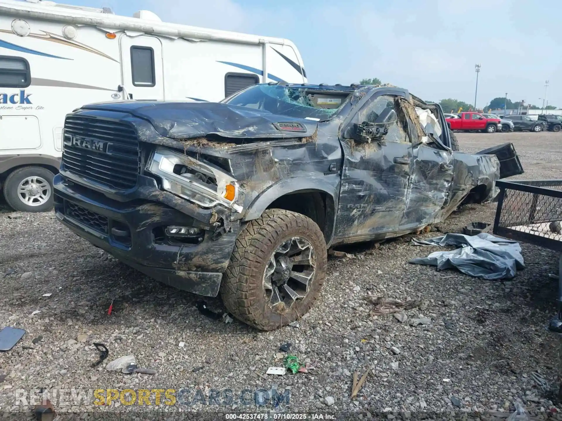 2 Photograph of a damaged car 3C6UR5FL4NG125518 RAM 2500 2022