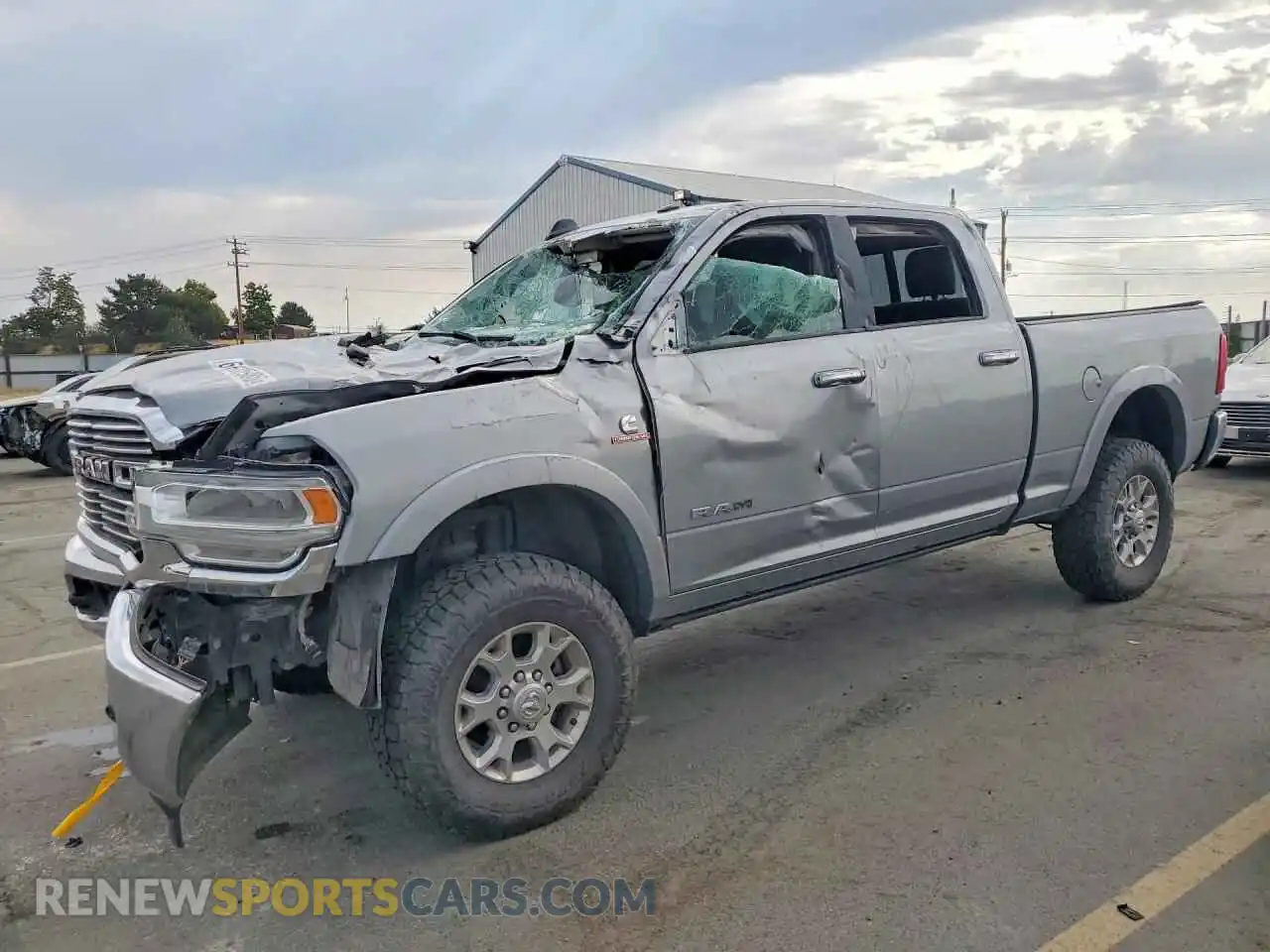 1 fotografías del automóvil dañado 3C6UR5FL5NG325825 RAM 2500 2022