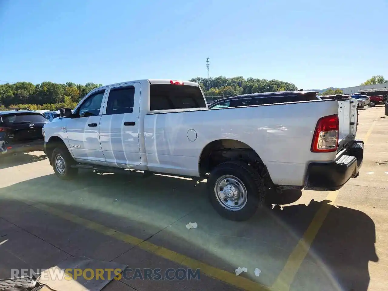 2 Photograph of a damaged car 3C6UR5HJ4NG154965 RAM 2500 2022