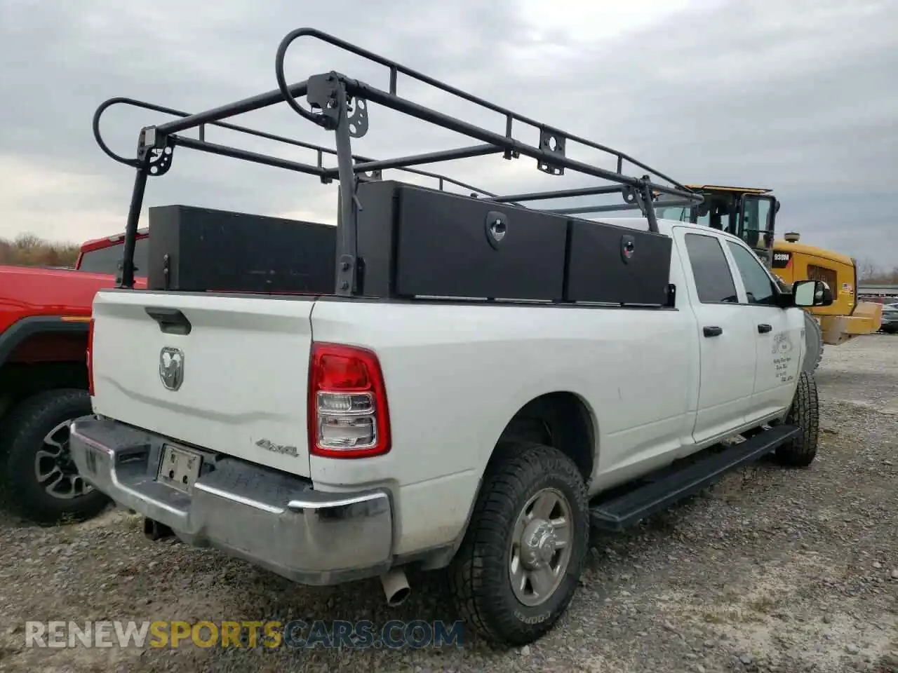 3 Photograph of a damaged car 3C6UR5HJ8NG346549 RAM 2500 2022