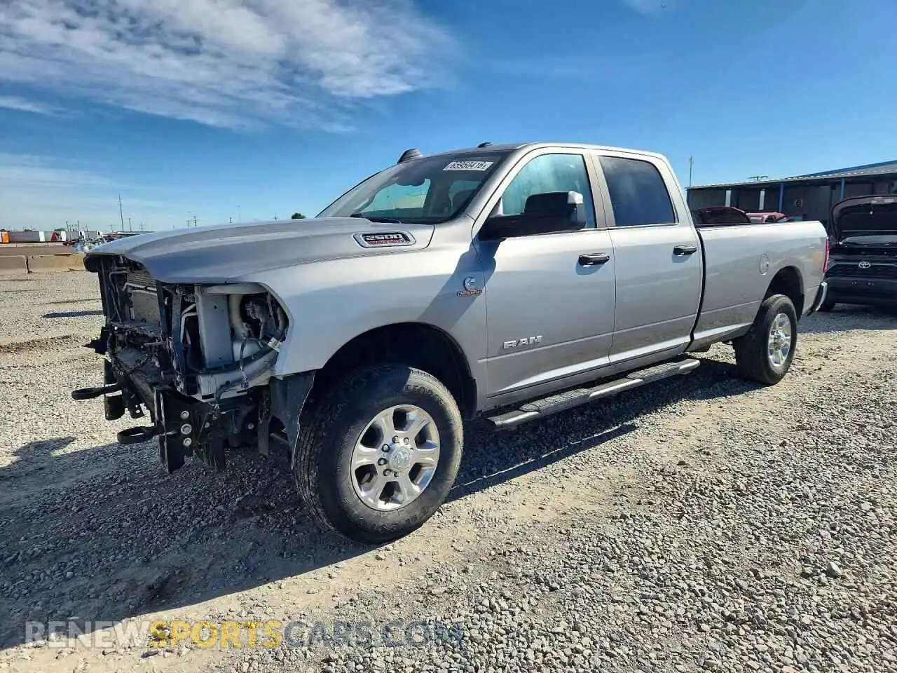 1 fotografías del automóvil dañado 3C6UR5JL3NG316905 RAM 2500 2022