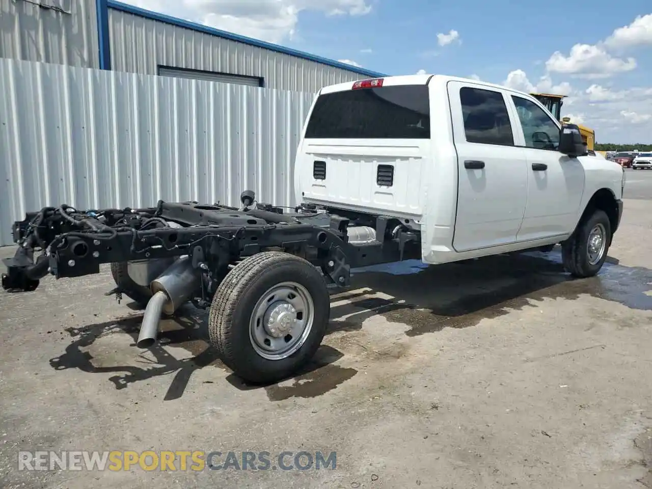 3 Фотография поврежденного автомобиля 3C6UR5HJ2PG559547 RAM 2500 2023