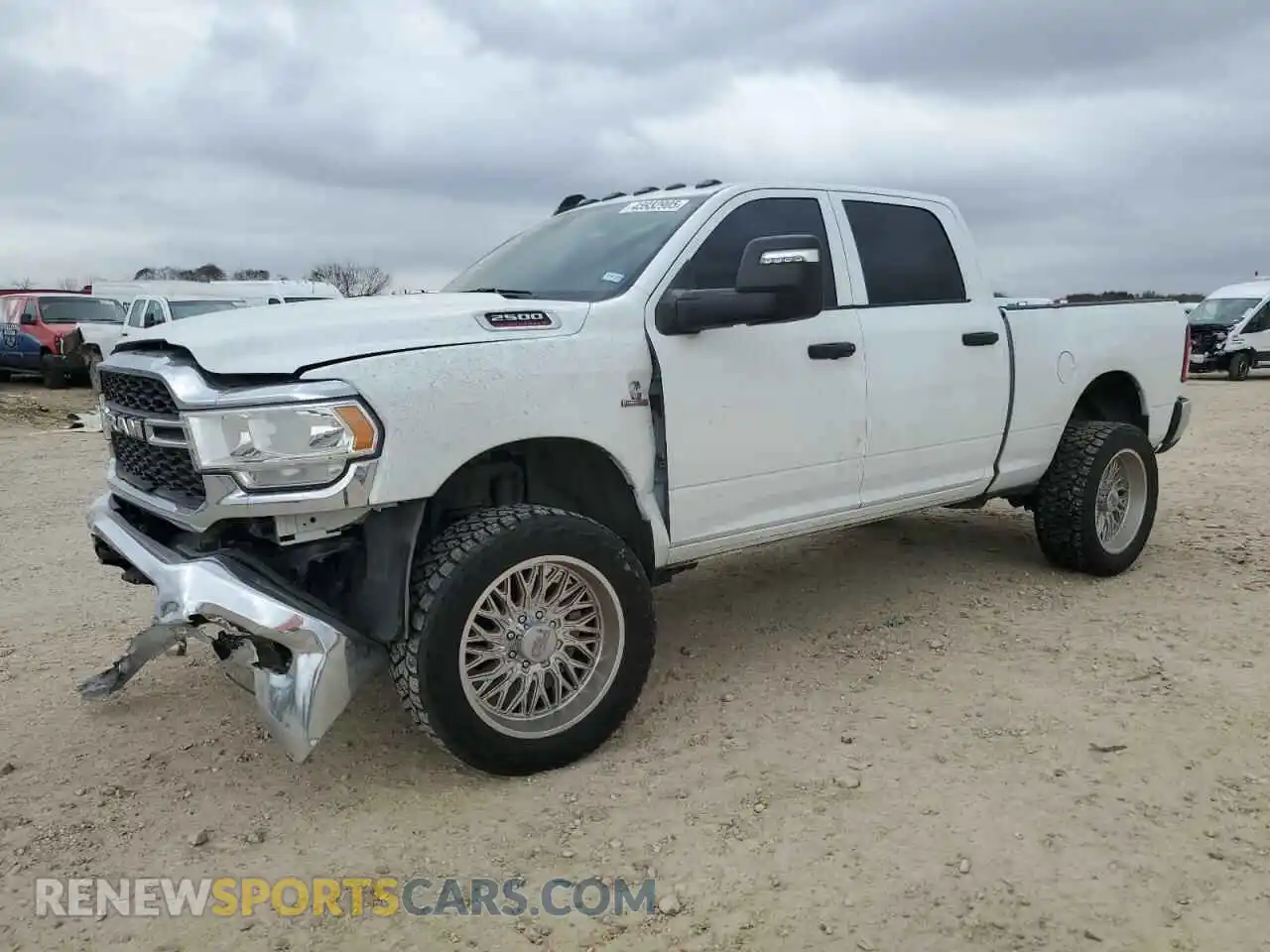 1 fotografías del automóvil dañado 3C6UR5CL0RG117345 RAM 2500 2024