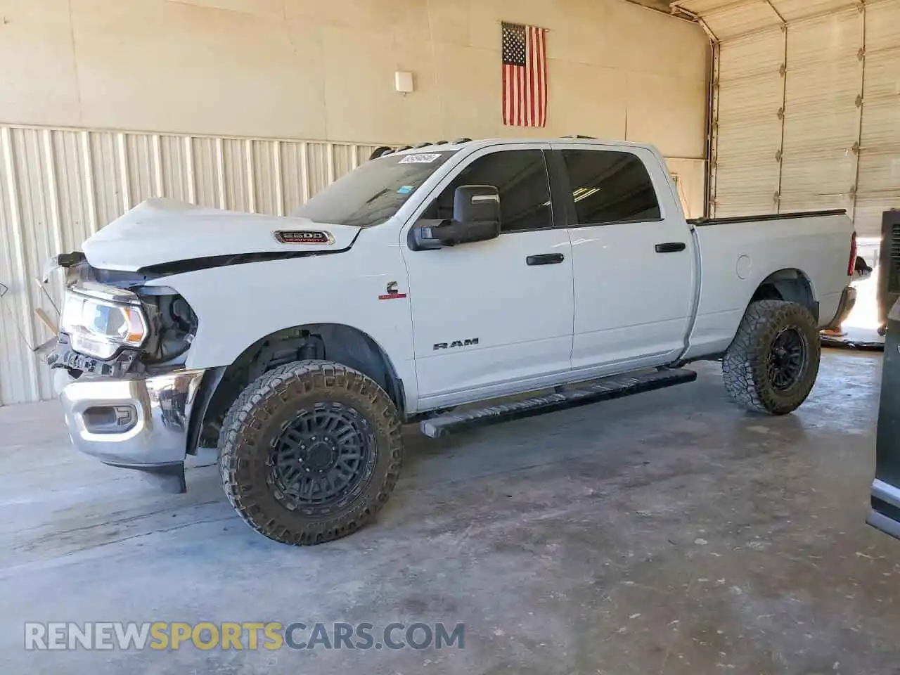 1 Фотография поврежденного автомобиля 3C6UR5DL3RG405391 RAM 2500 2024