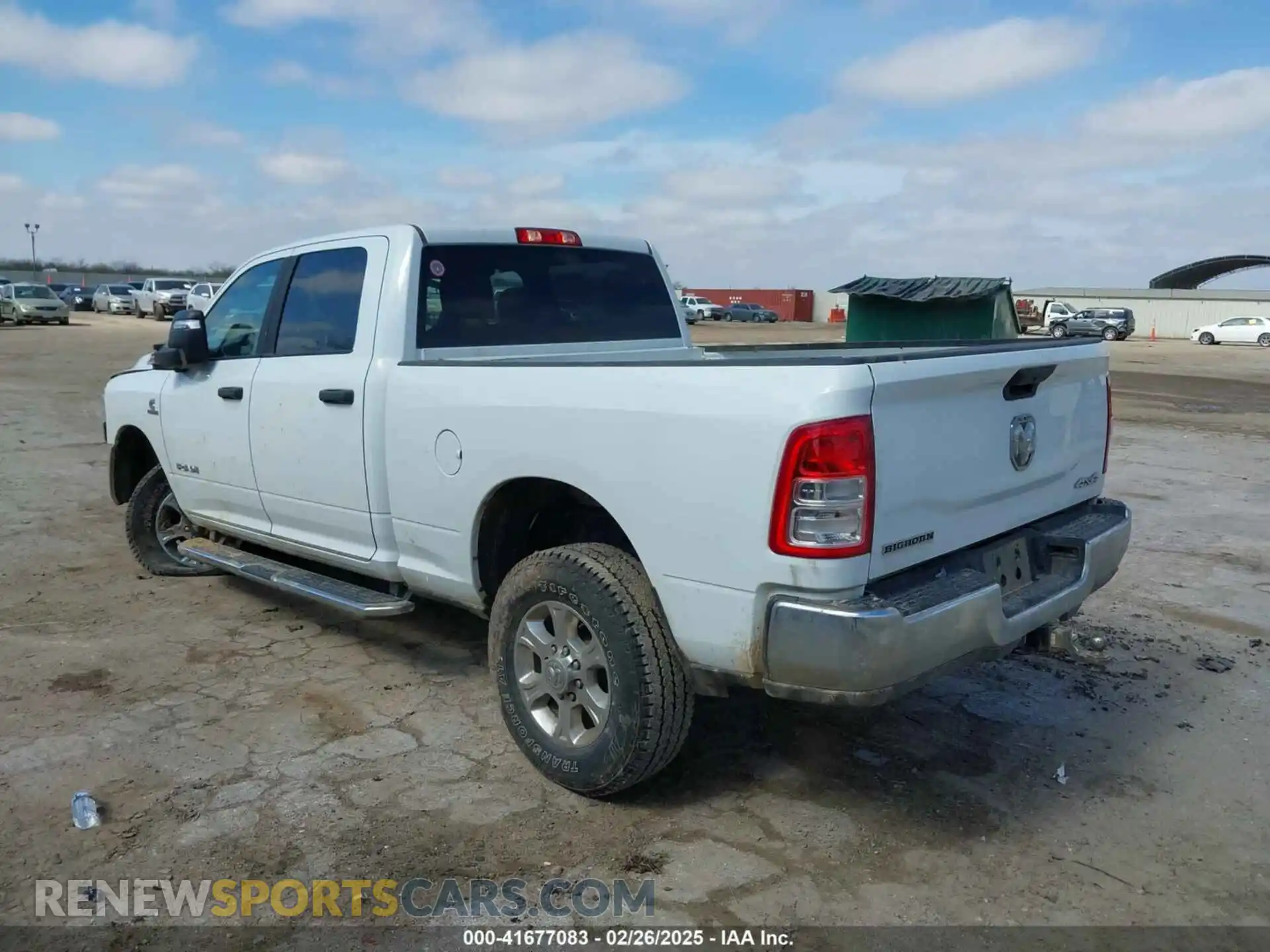 3 fotografías del automóvil dañado 3C6UR5DL6RG249766 RAM 2500 2024