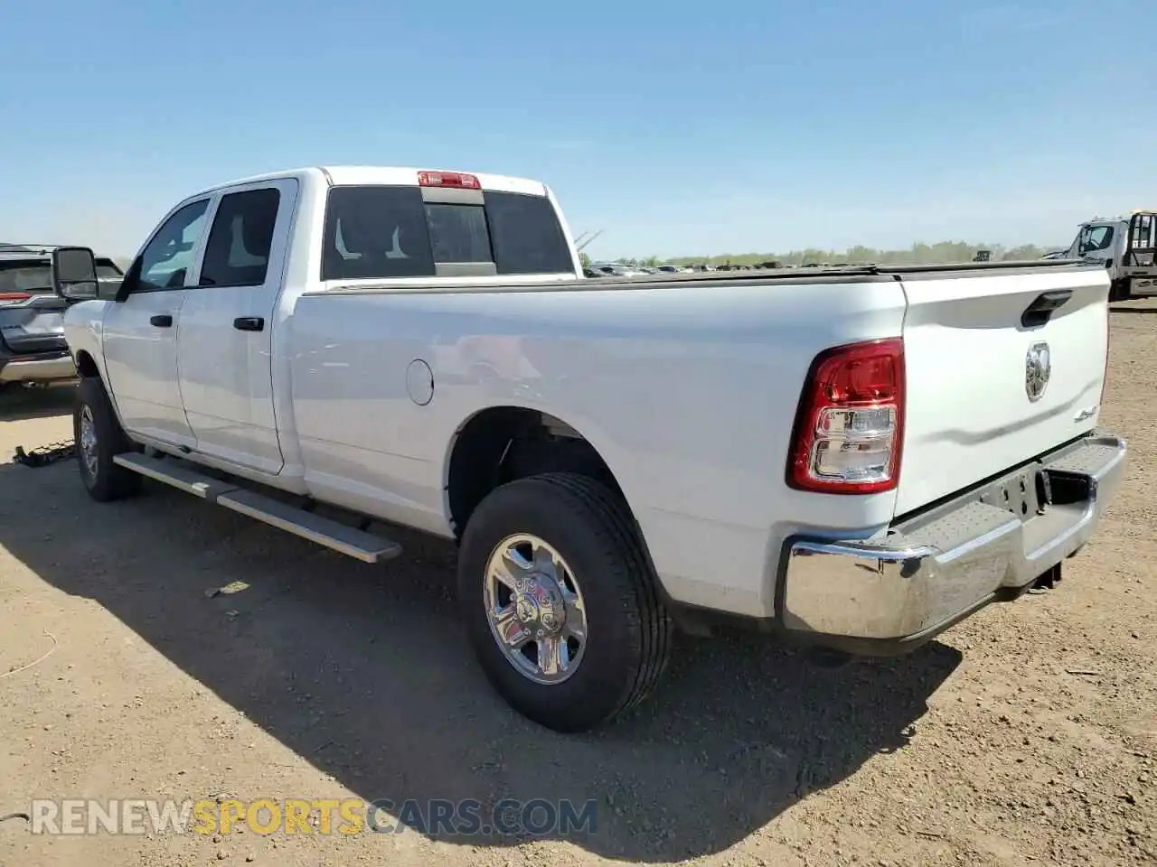 2 Photograph of a damaged car 3C6UR5HJ9RG268806 RAM 2500 2024