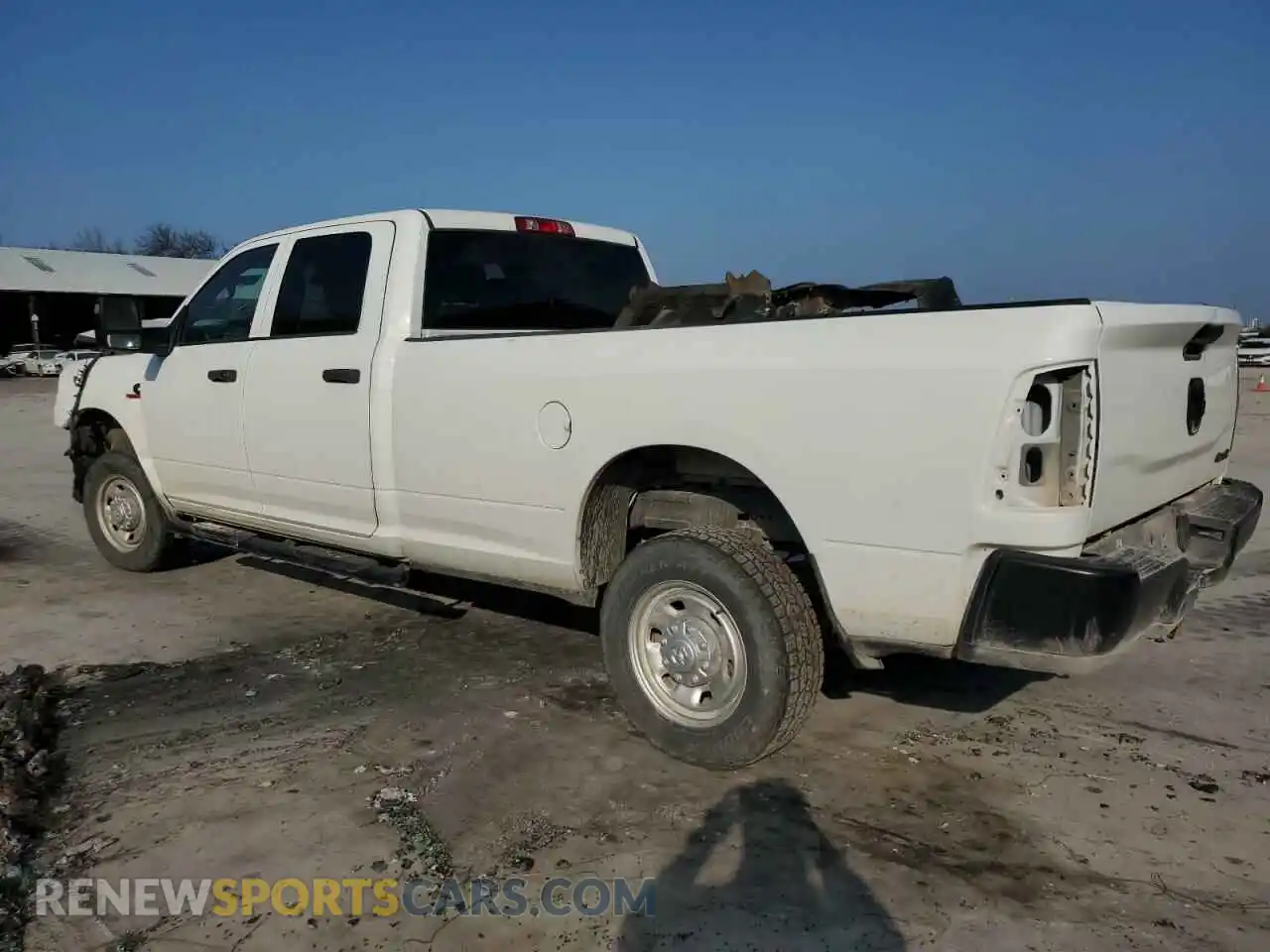 2 Photograph of a damaged car 3C6UR5HLXRG139877 RAM 2500 2024