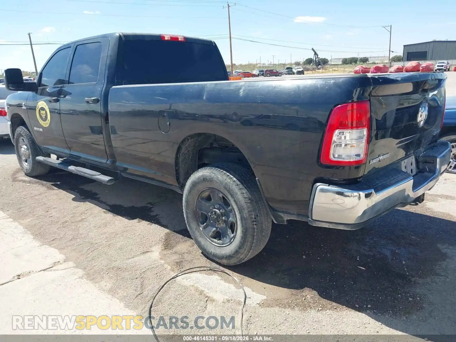 3 fotografías del automóvil dañado 3C6UR5JL4RG193069 RAM 2500 2024