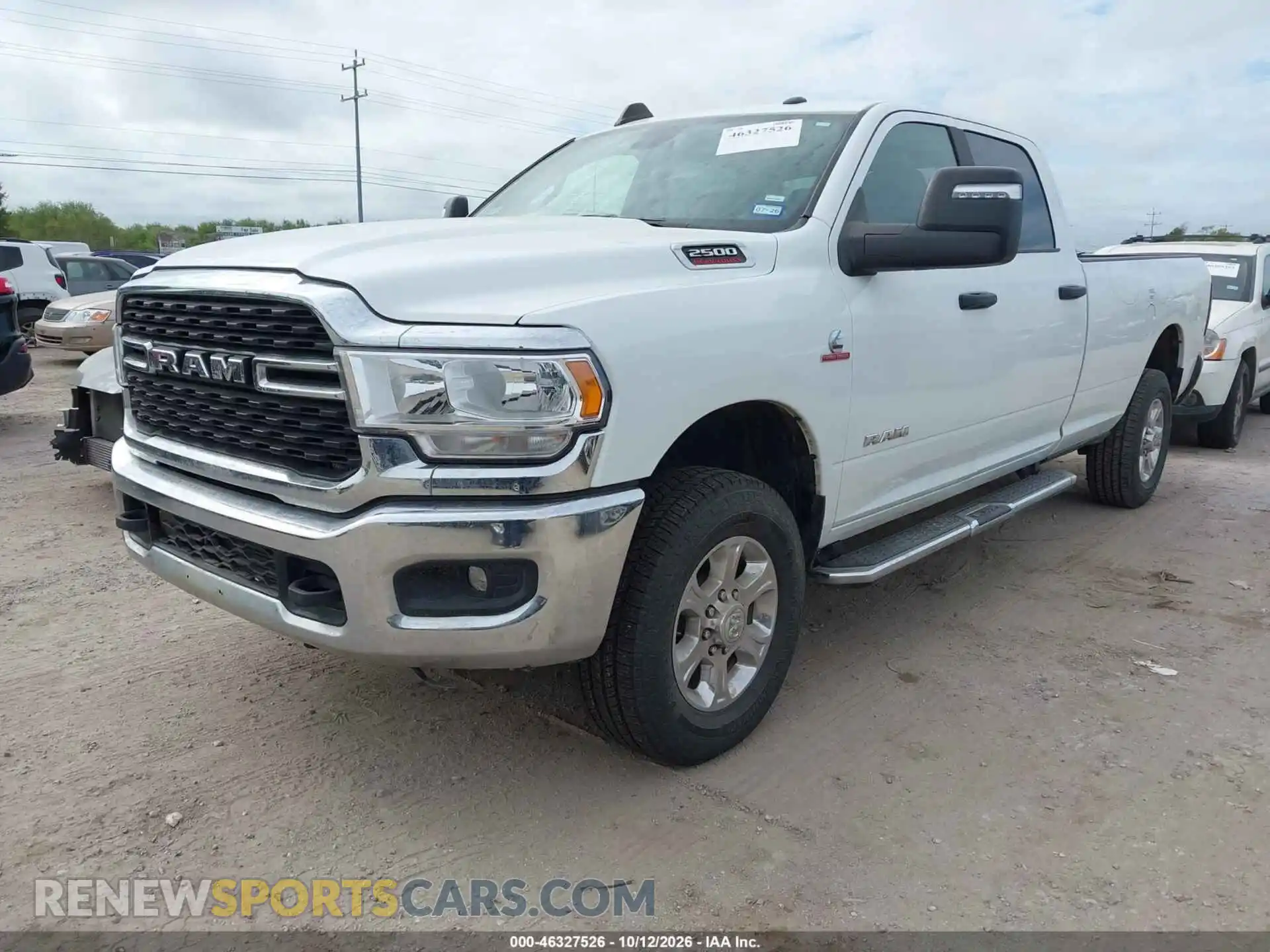 2 fotografías del automóvil dañado 3C6UR5JLXRG343508 RAM 2500 2024