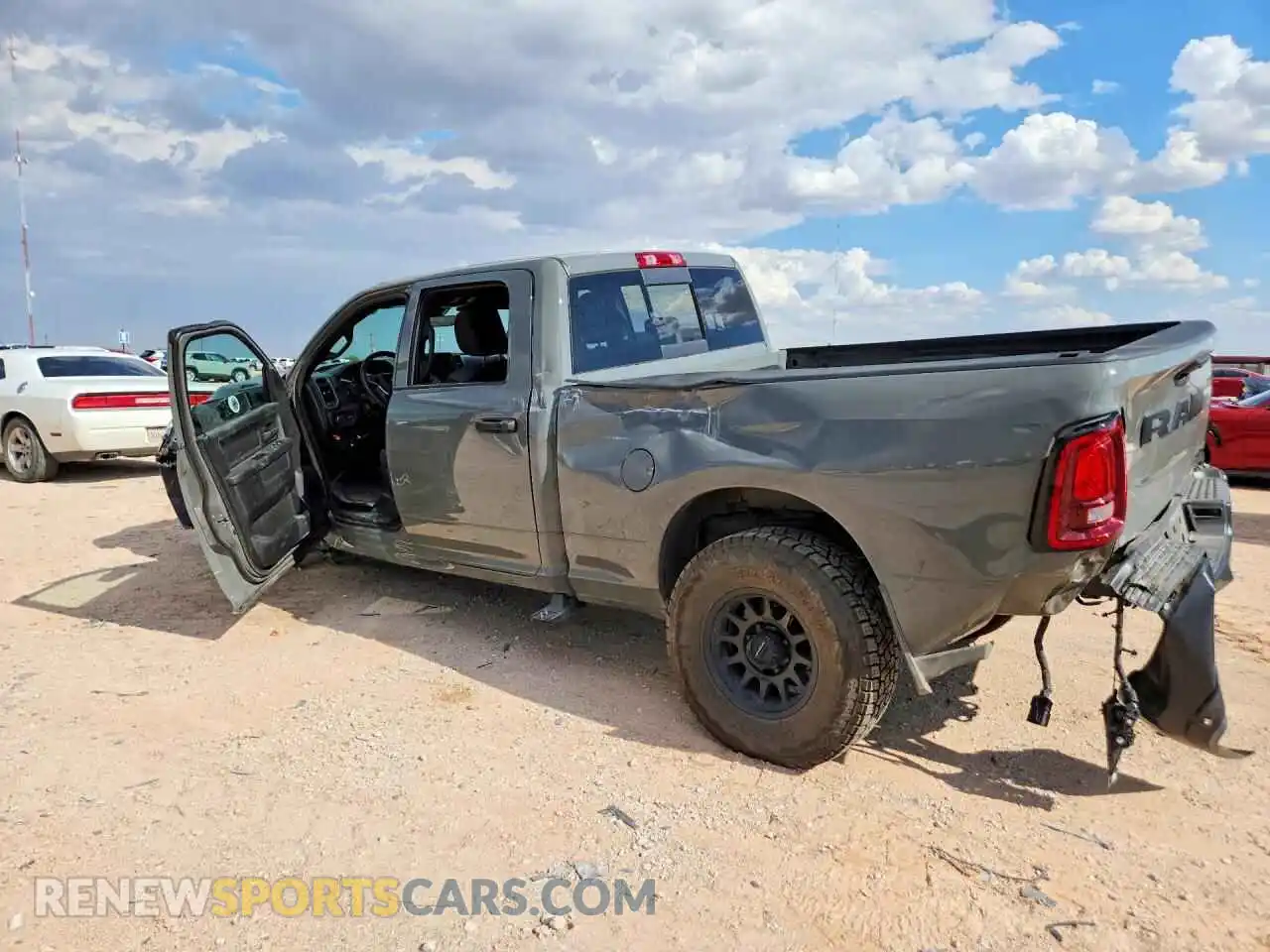 2 Фотография поврежденного автомобиля 3C6UR5CJ7TG205248 RAM 2500 2026