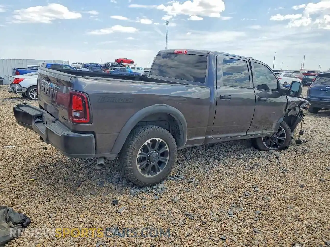 3 Фотография поврежденного автомобиля 3C6UR5CJ9TG172348 RAM 2500 2026