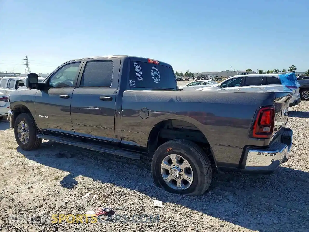 2 Фотография поврежденного автомобиля 3C6UR5DJ0TG201802 RAM 2500 2026