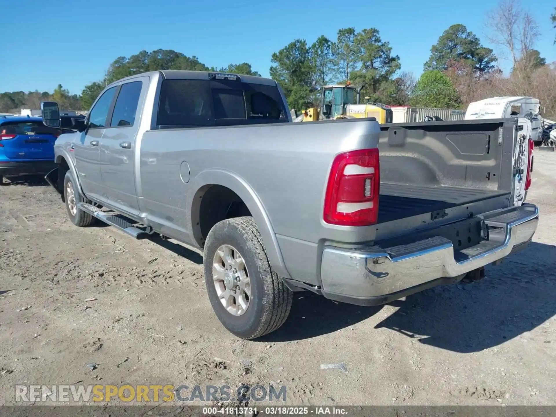 3 Photograph of a damaged car 3C63R3JL4KG716015 RAM 3500 2019