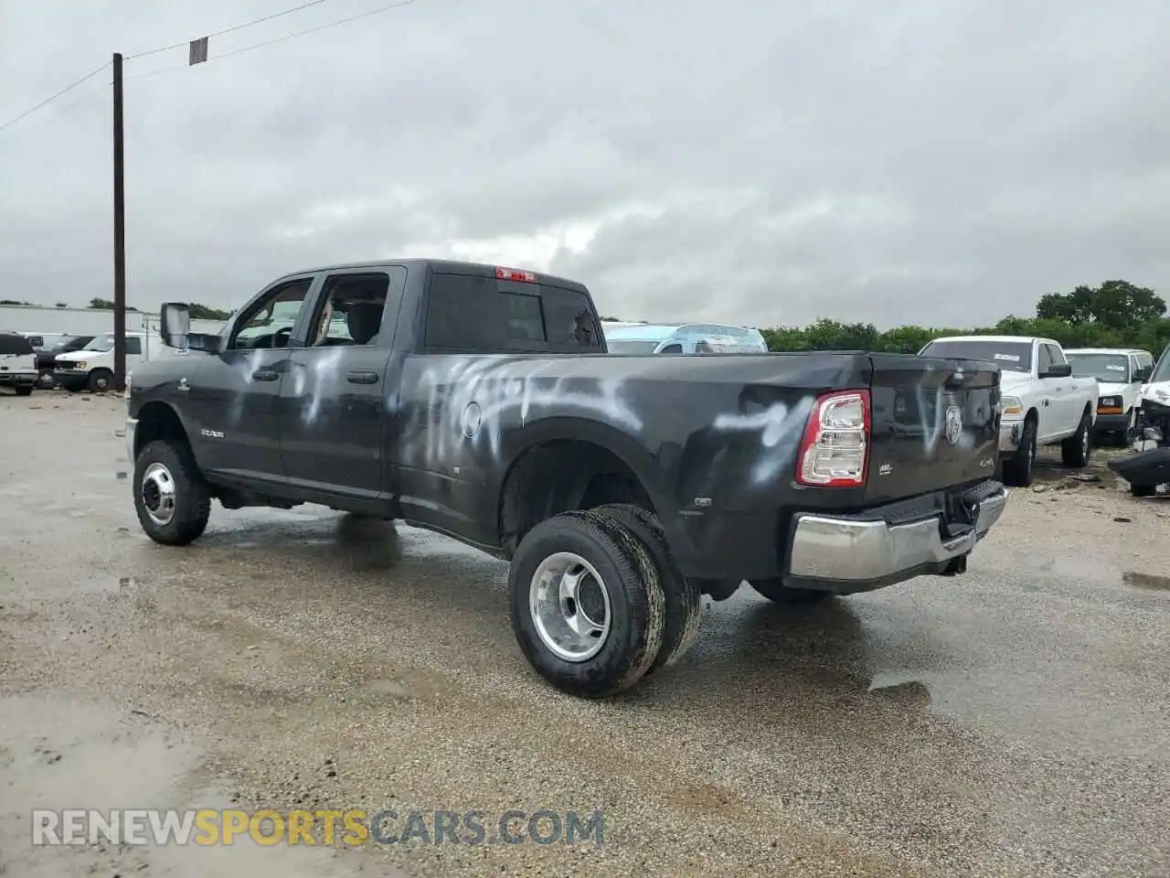 2 Photograph of a damaged car 3C63RRGL0KG628833 RAM 3500 2019