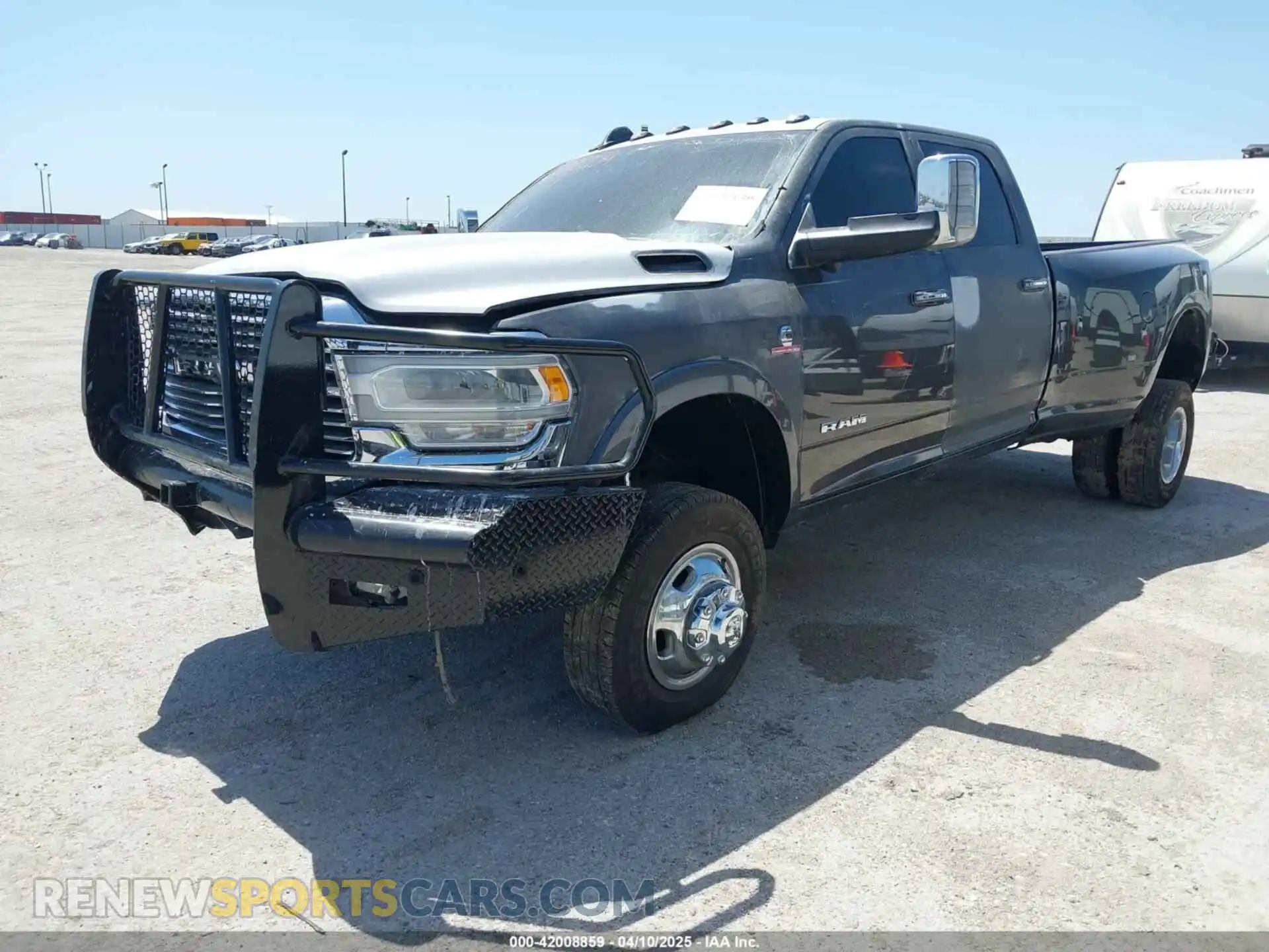 2 Photograph of a damaged car 3C63RRJL8KG662916 RAM 3500 2019