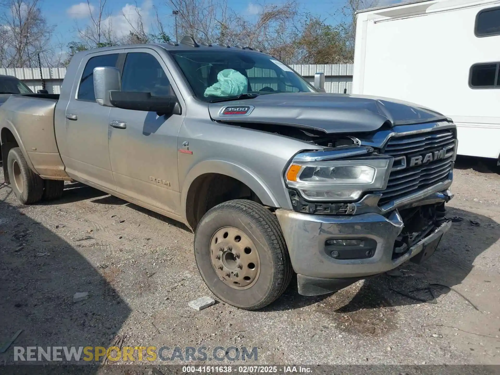 1 Photograph of a damaged car 3C63RRML6KG558677 RAM 3500 2019