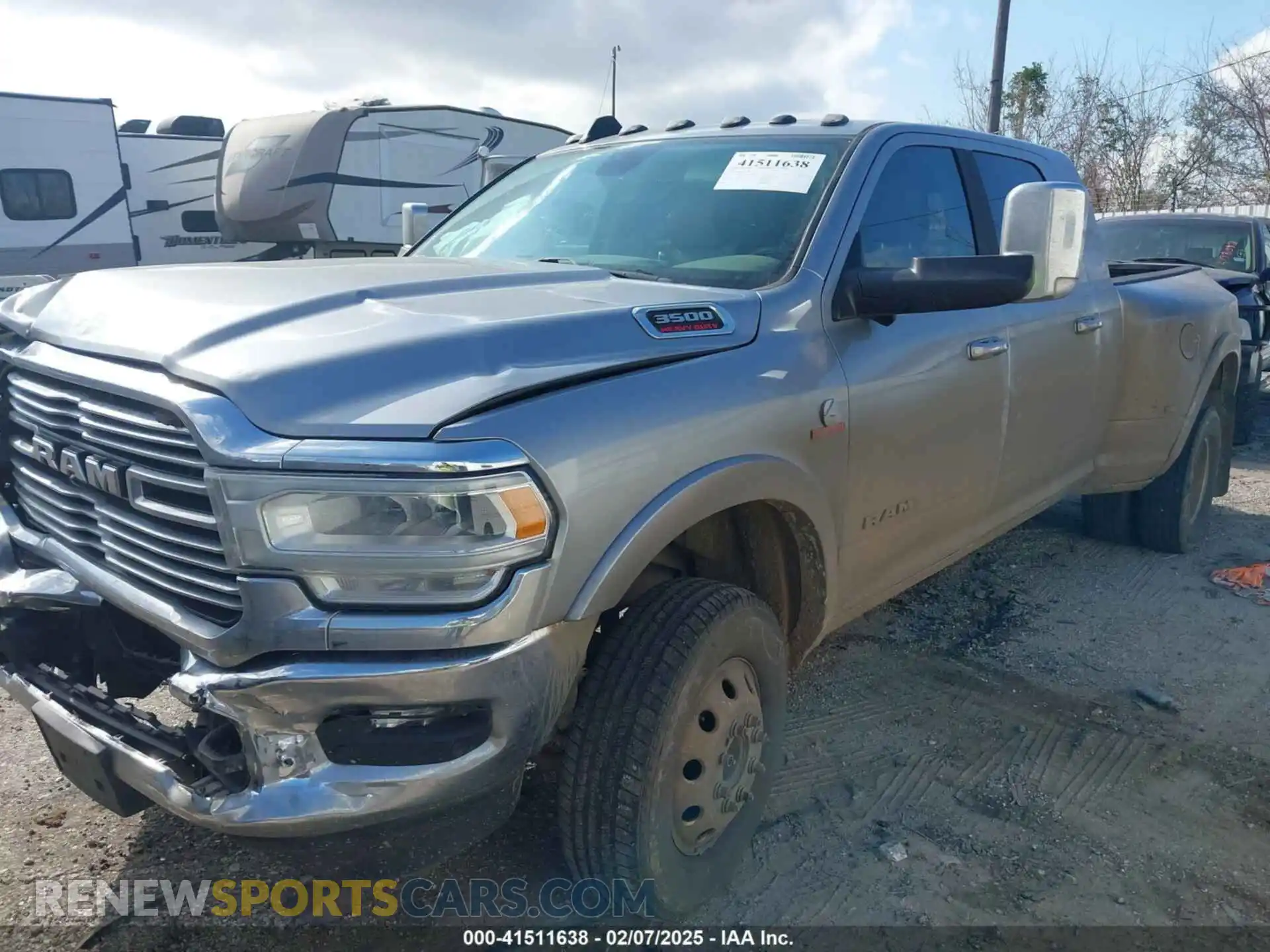 2 Photograph of a damaged car 3C63RRML6KG558677 RAM 3500 2019