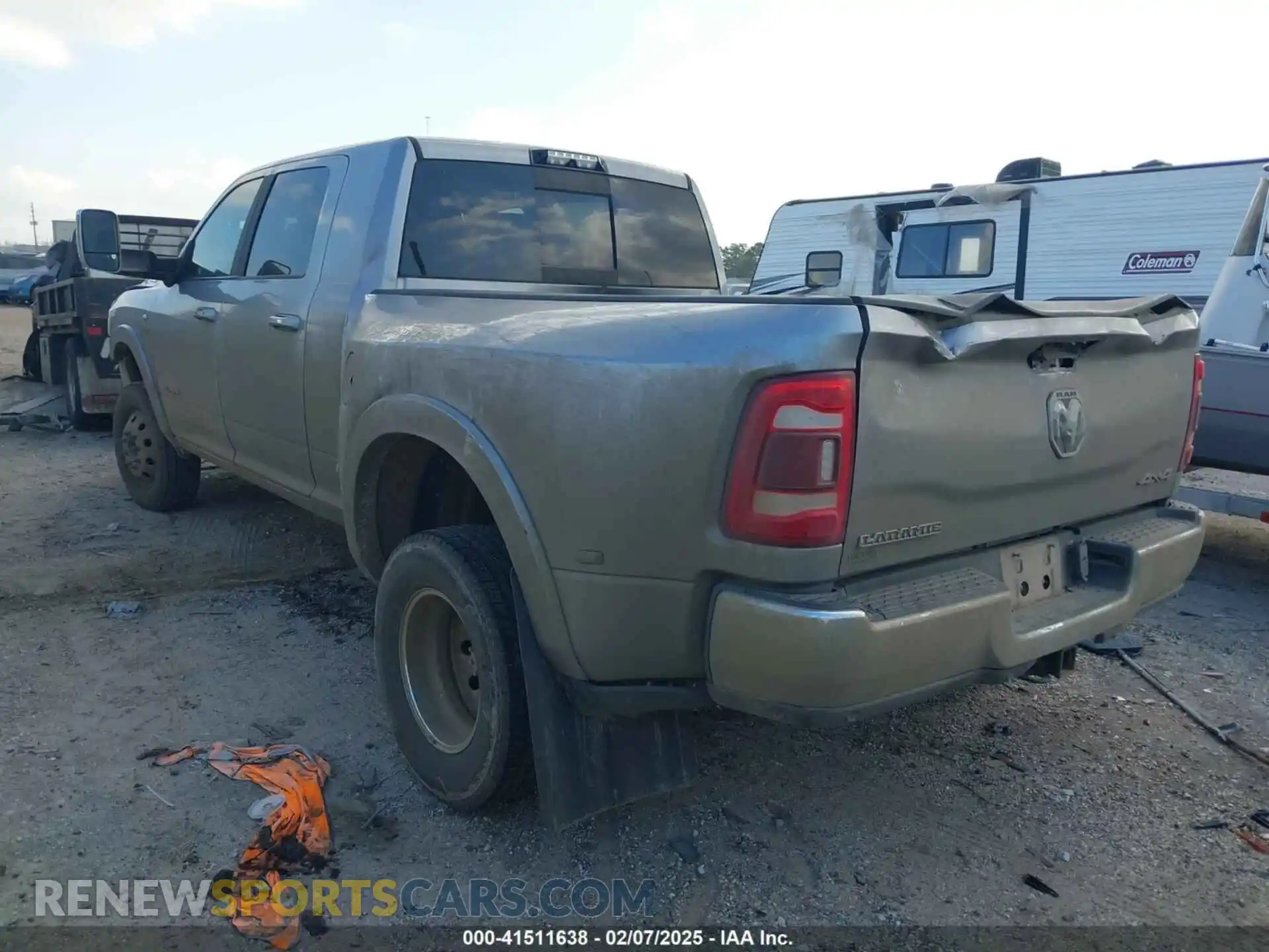 3 Photograph of a damaged car 3C63RRML6KG558677 RAM 3500 2019