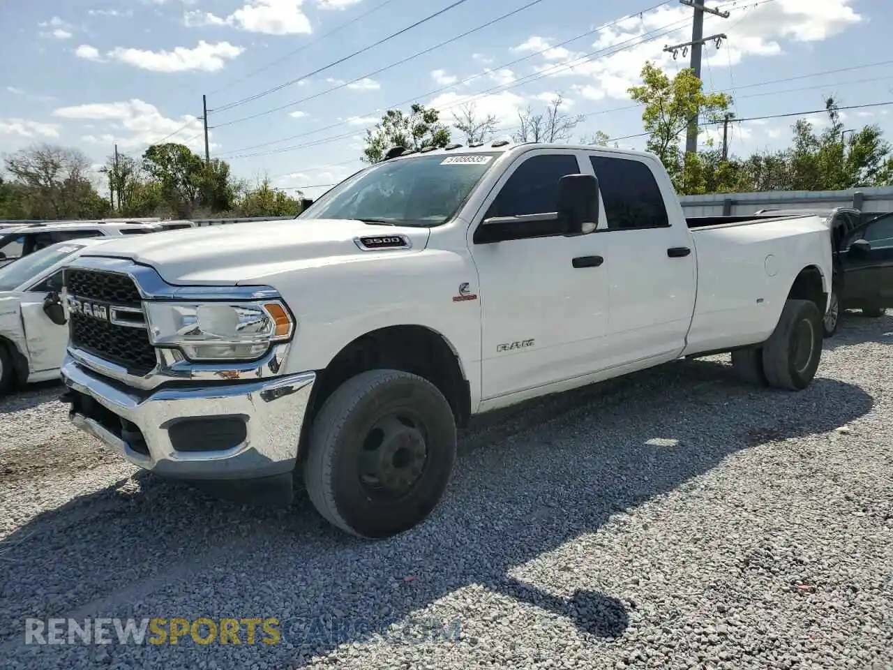 1 Photograph of a damaged car 3C63RRGL4LG179383 RAM 3500 2020
