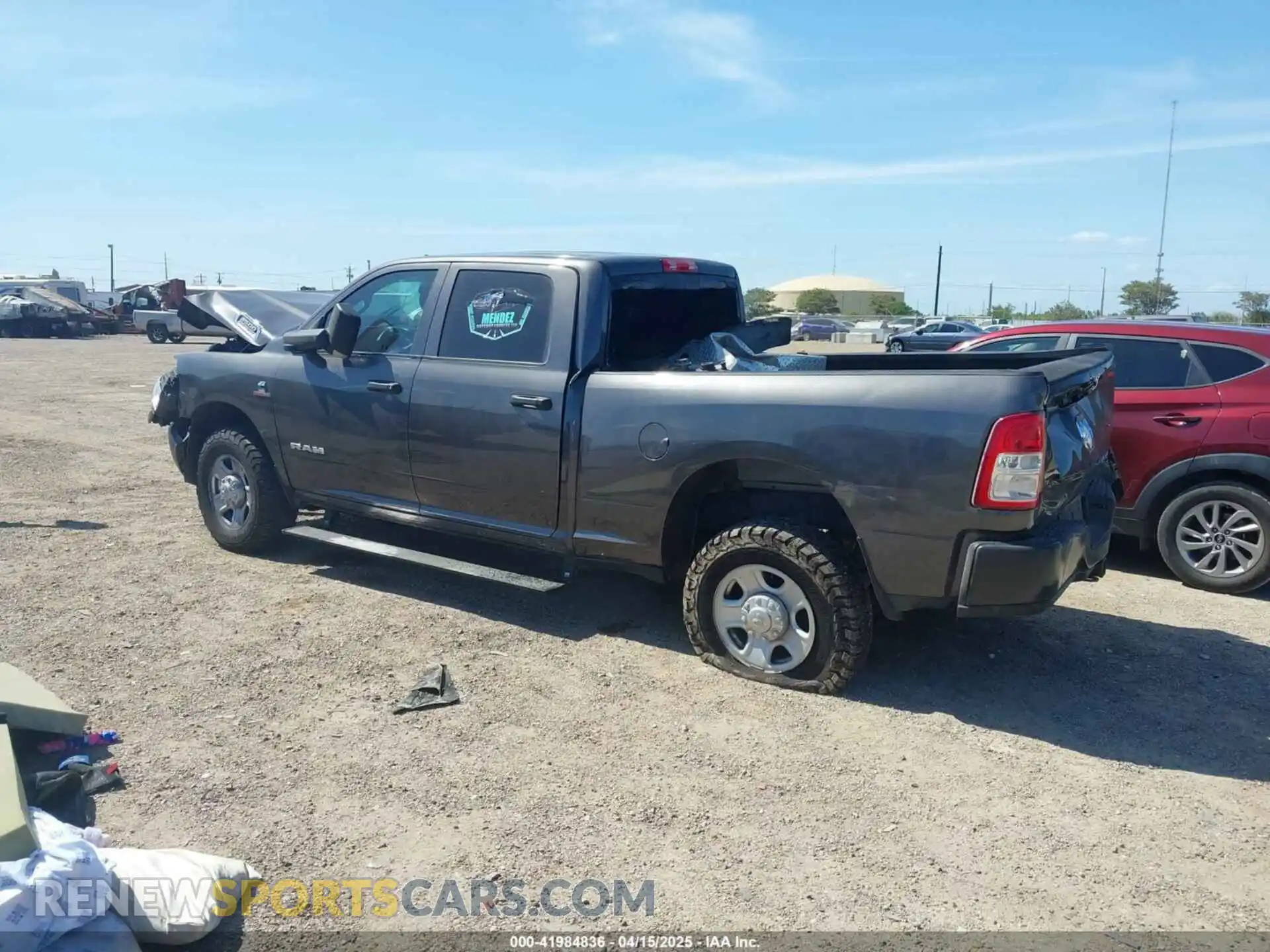 3 Photograph of a damaged car 3C63R3CLXNG152615 RAM 3500 2022