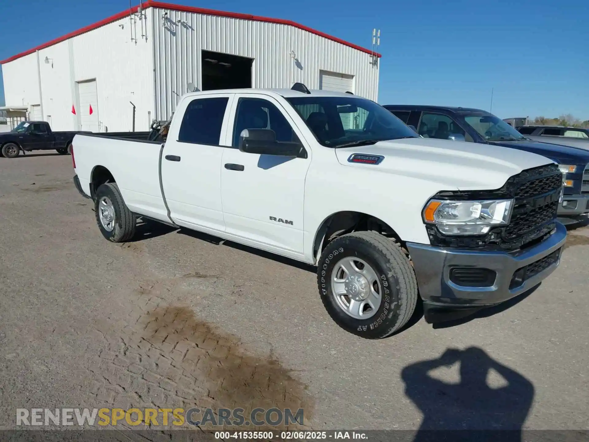 1 Photograph of a damaged car 3C63R3GLXNG163592 RAM 3500 2022