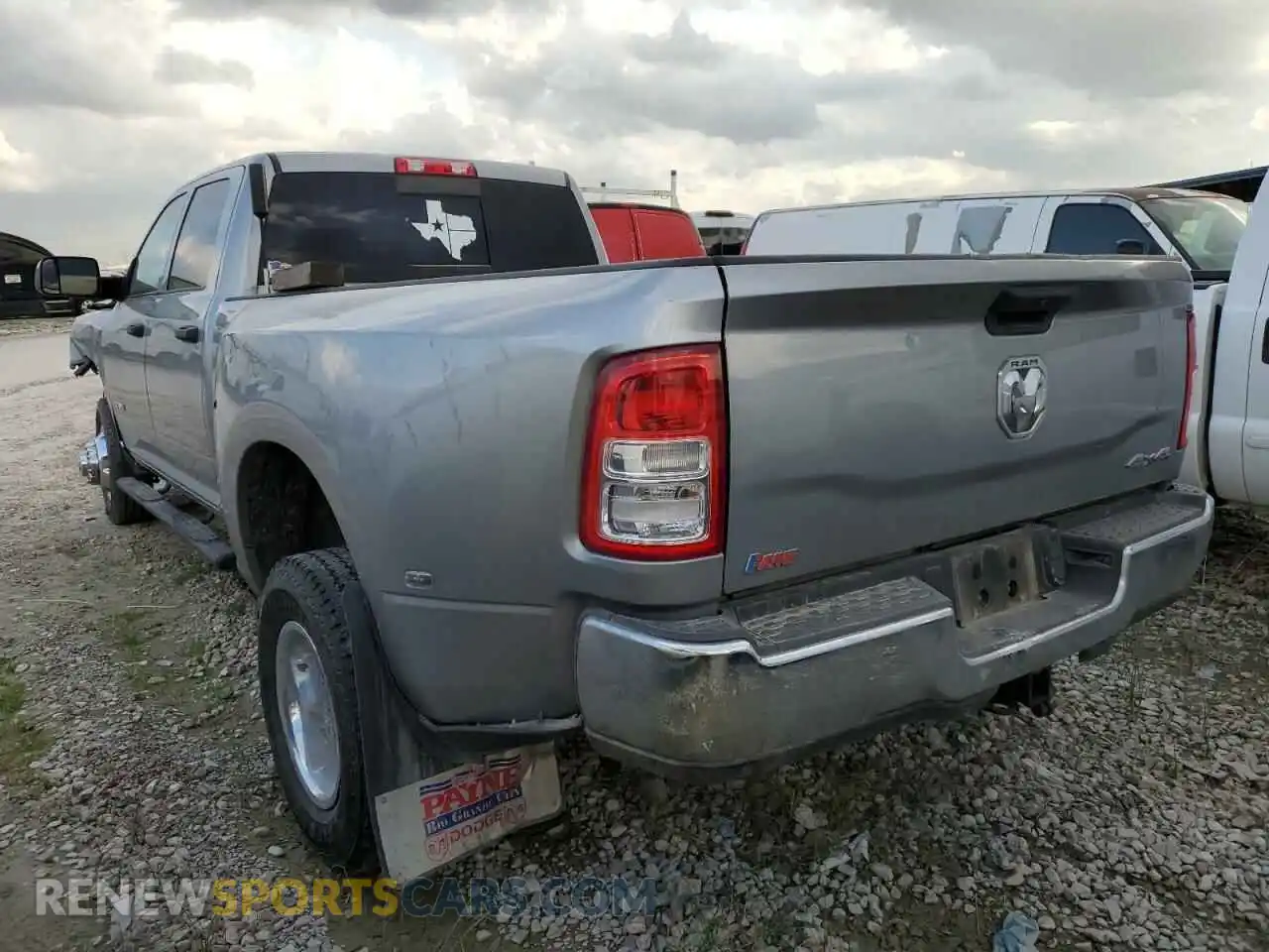 2 Photograph of a damaged car 3C63RRGL9NG151825 RAM 3500 2022