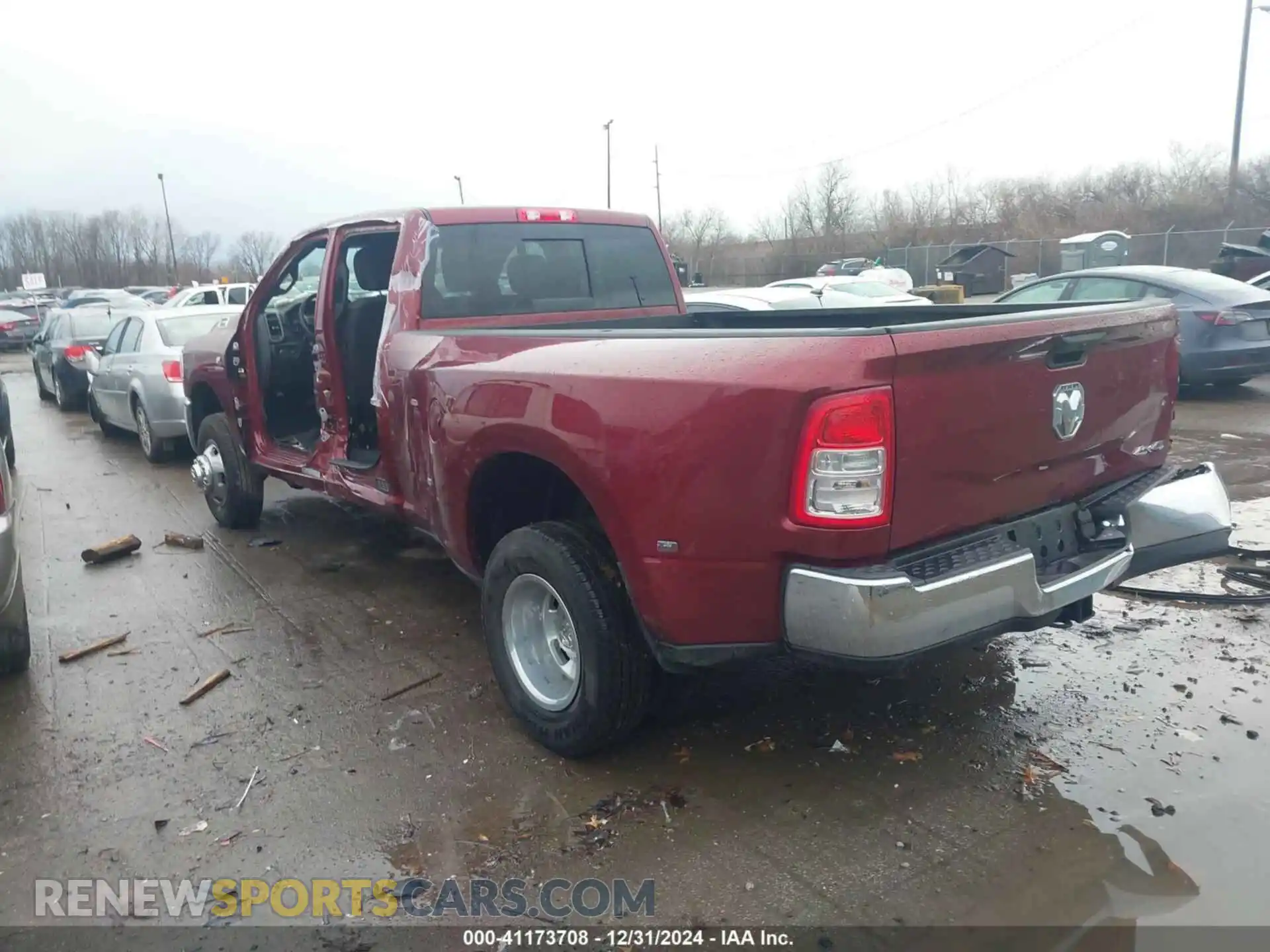3 Photograph of a damaged car 3C63RRGL9RG295249 RAM 3500 2024