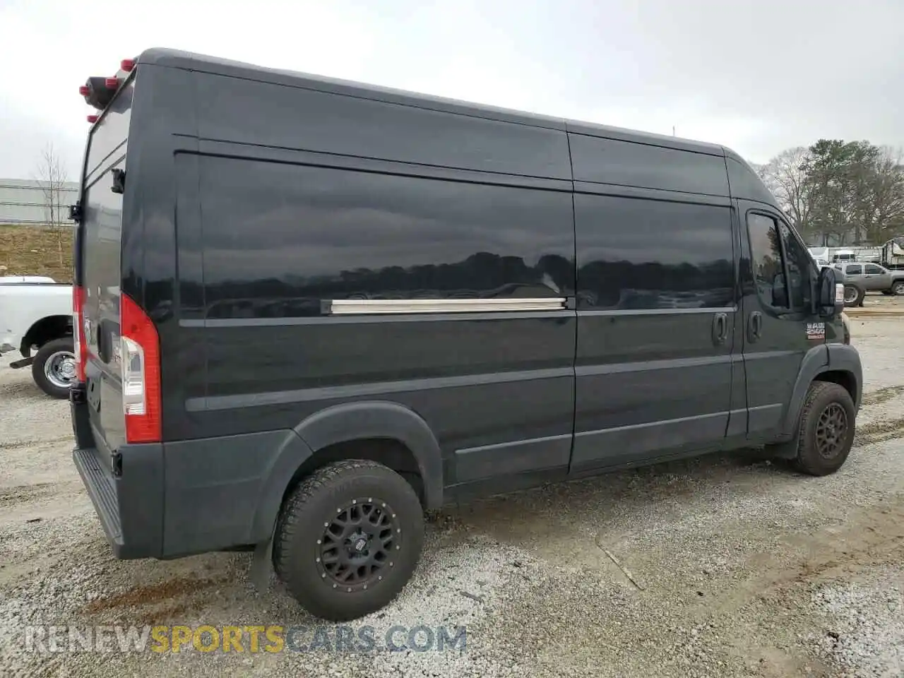 3 Фотография поврежденного автомобиля 3C6TRVDG5KE508439 RAM All Models 2019